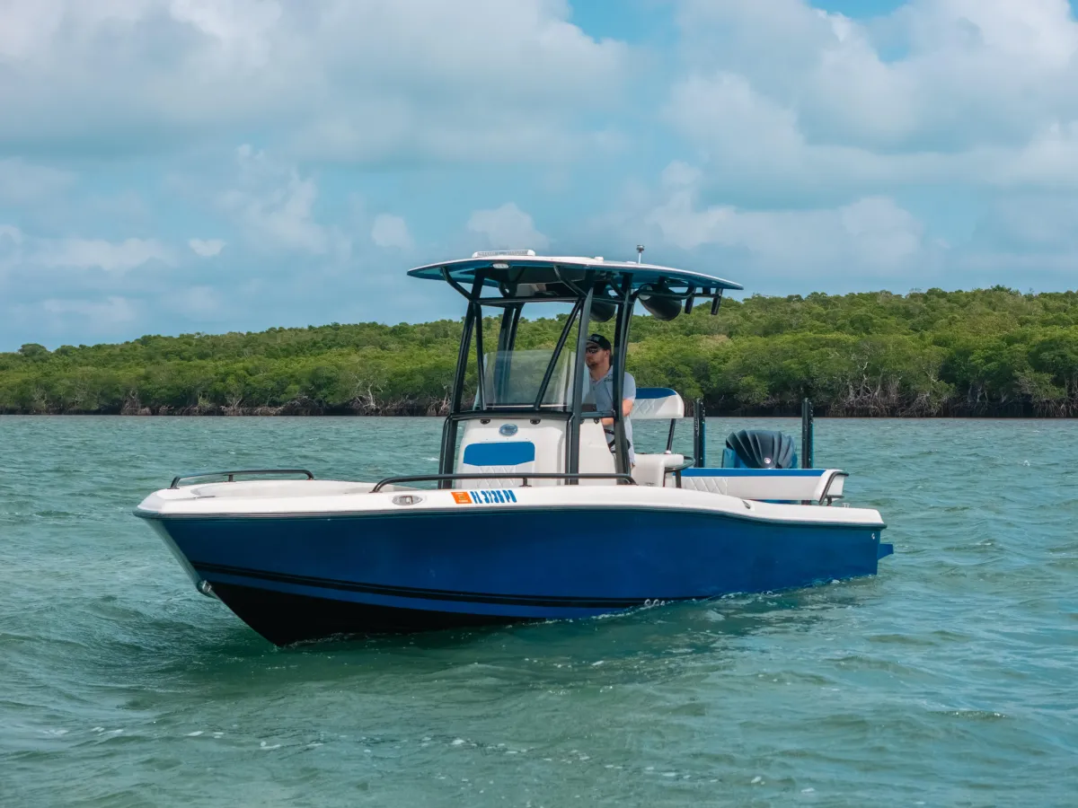 2015 Hydra-Sports 23 Bay