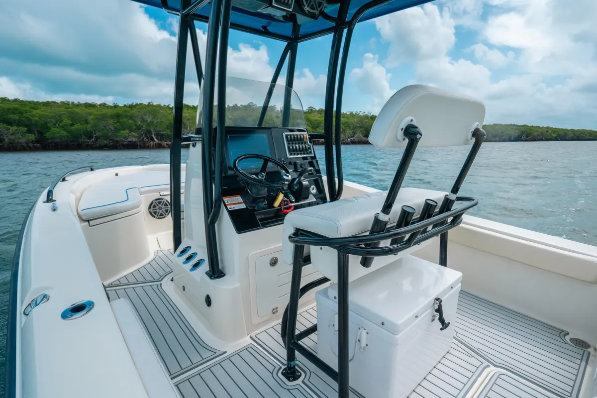 2015 Hydra-Sports 23 Bay