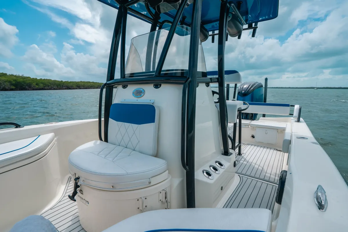 2015 Hydra-Sports 23 Bay
