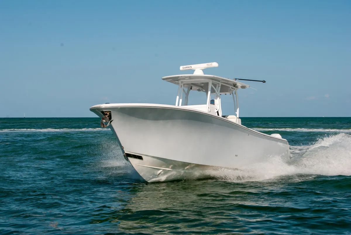 2023 Front Runner 33 Center Console