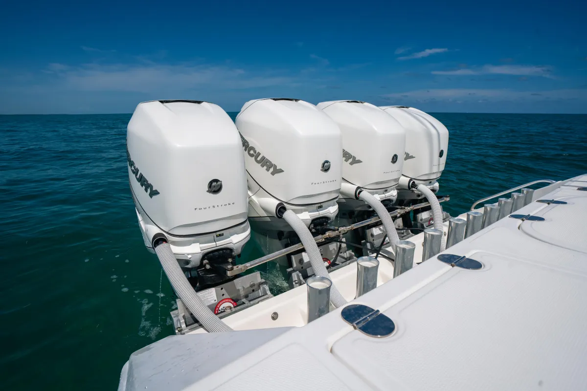 2006 Venture 39 Open