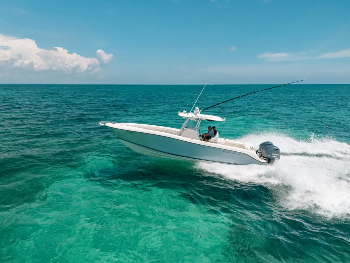 2008 Hydra-Sports Vector 33
