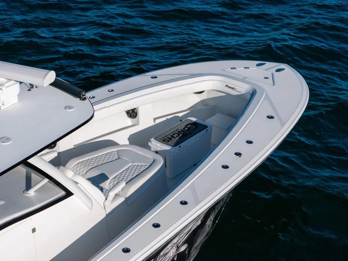 2024 39 CC Front Runner