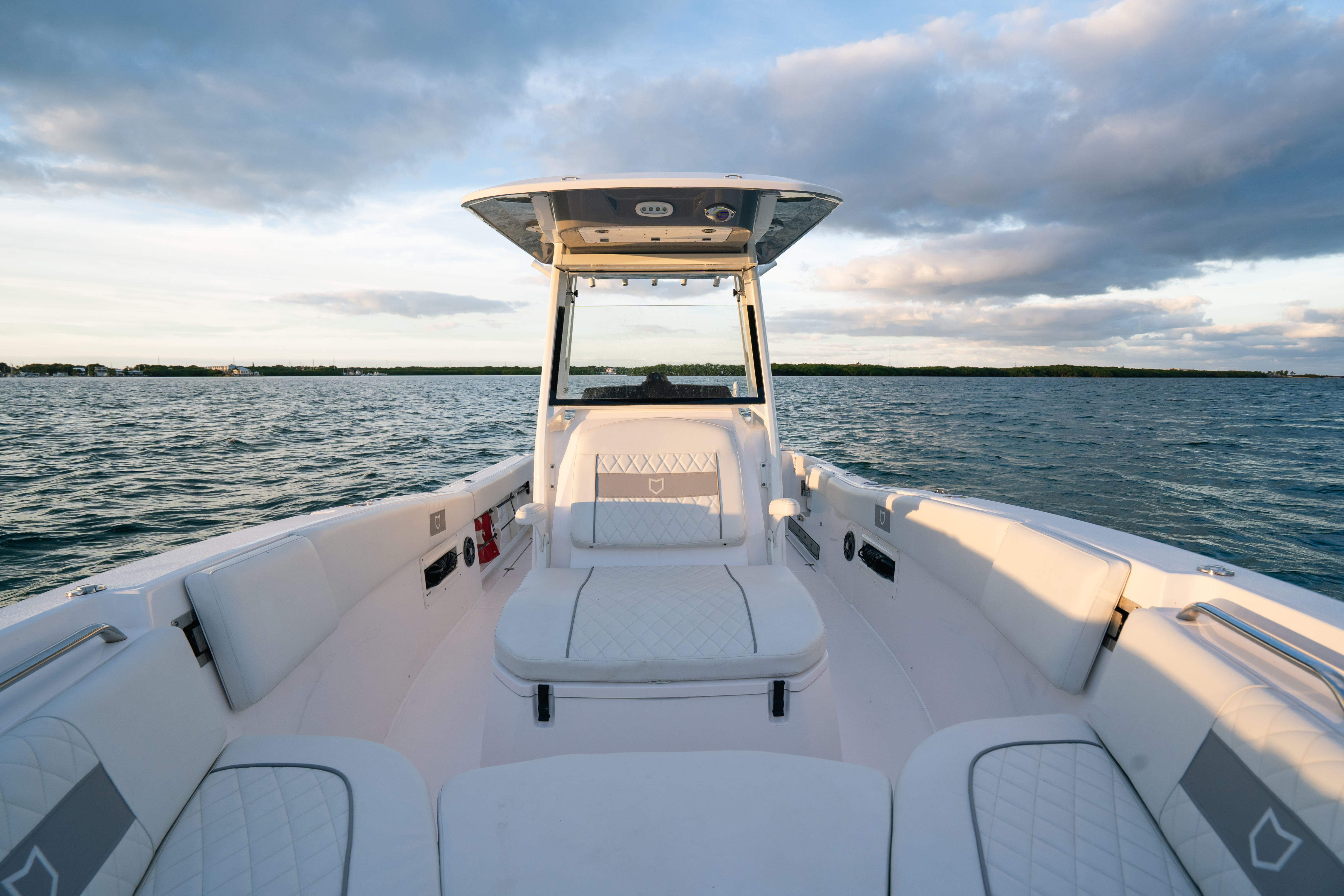 2025 Sea Fox 268 Commander