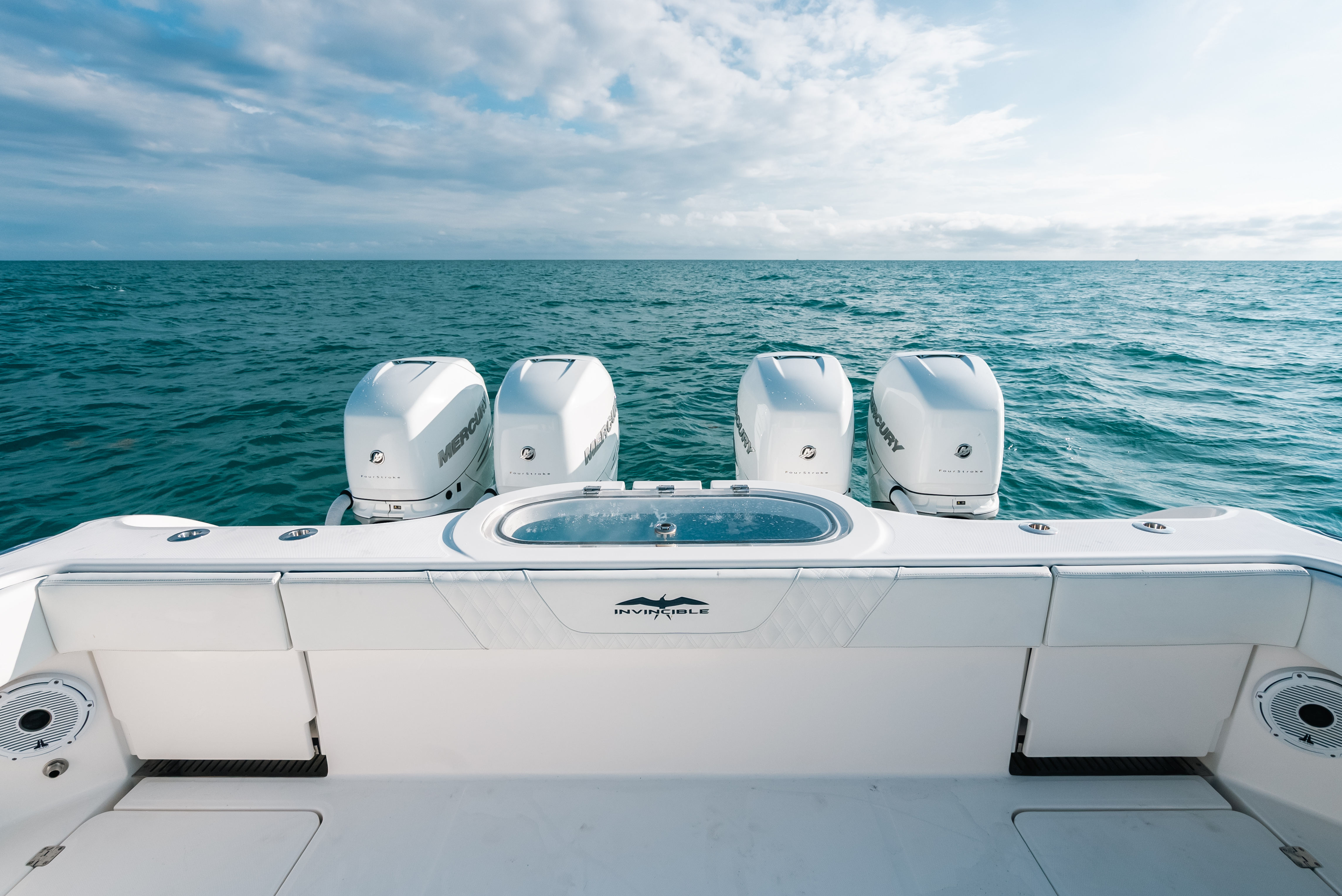 2021 Invincible 37 CAT