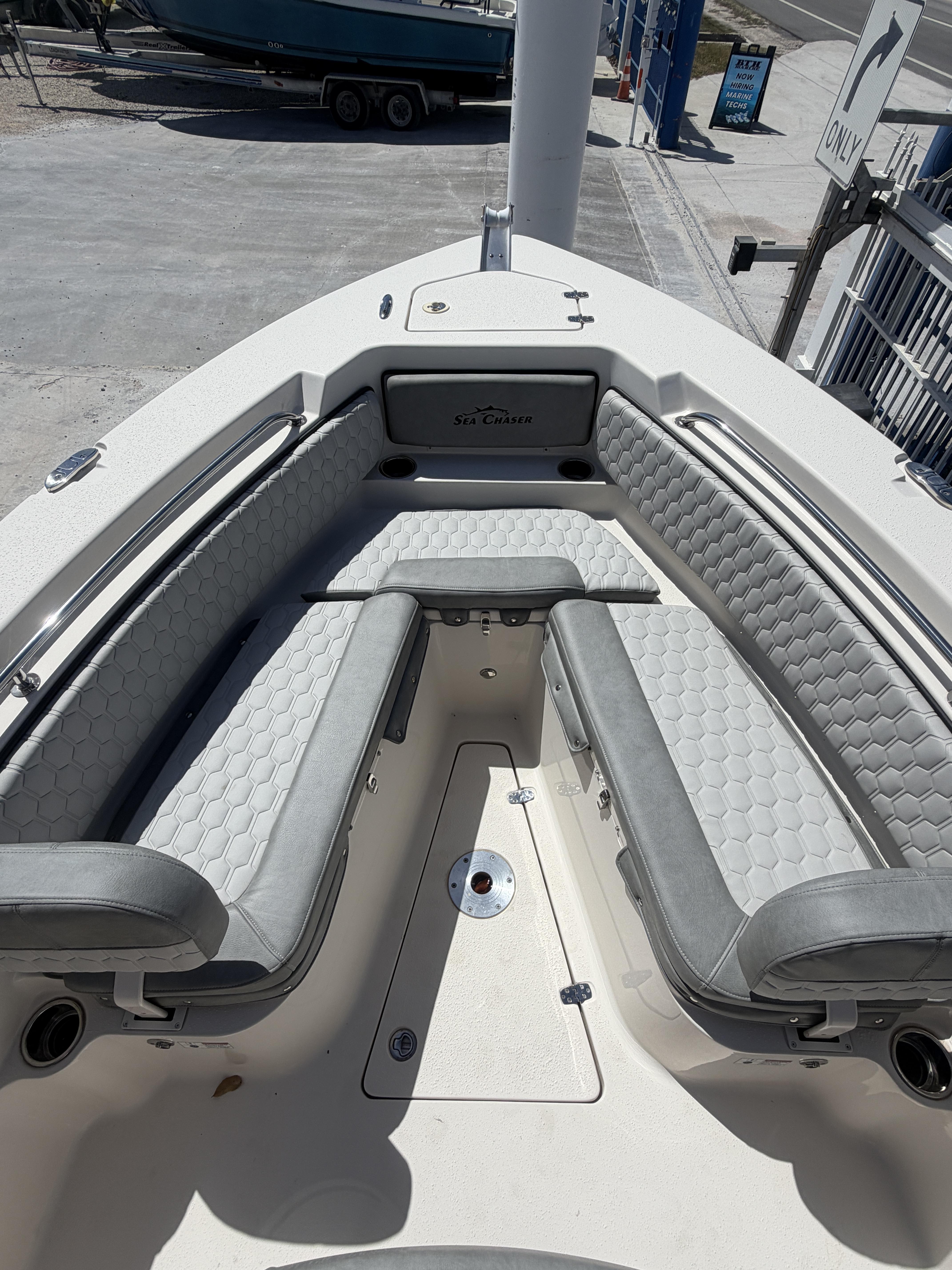 2023 Sea Chaser 24 HFC