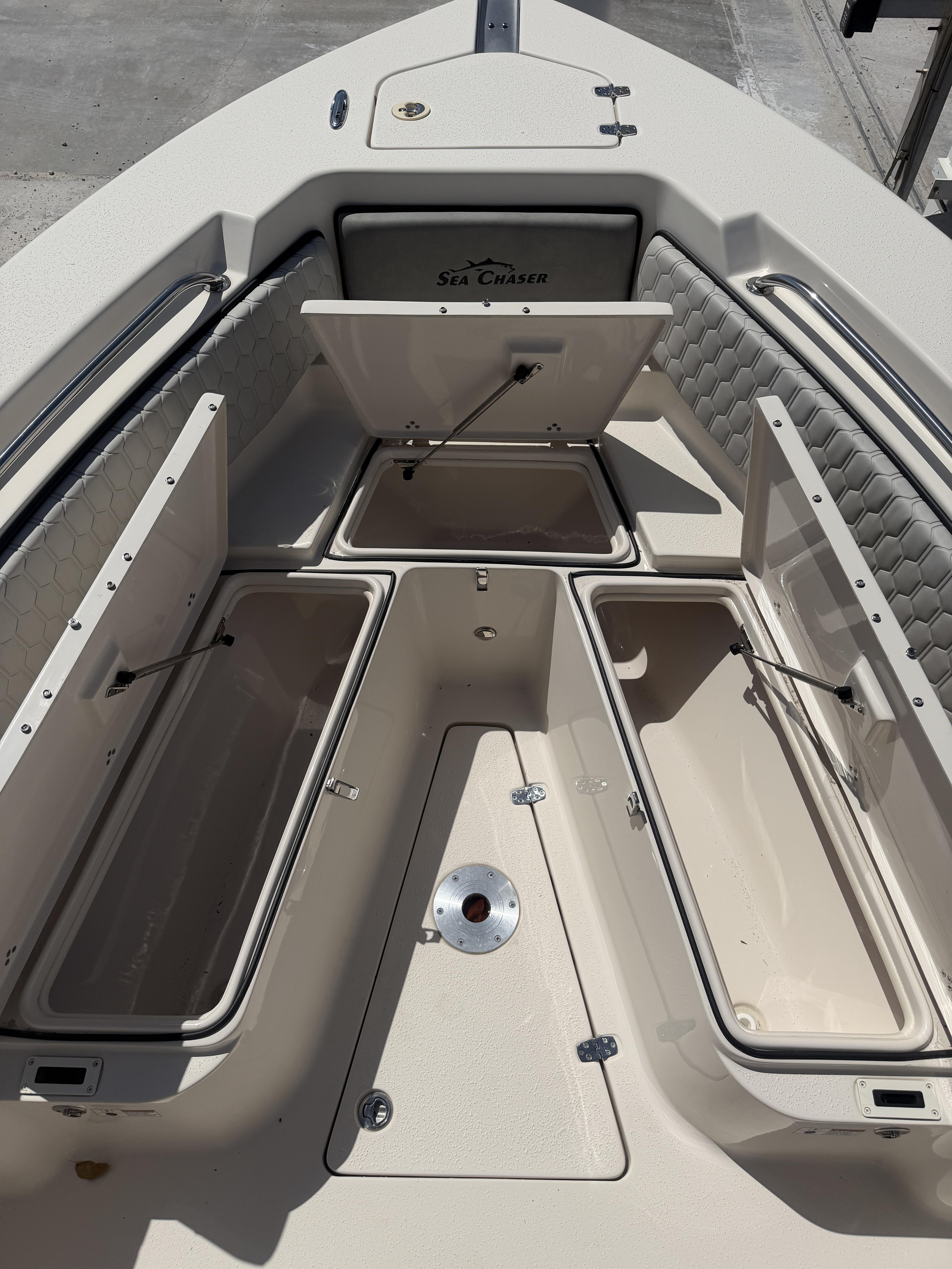 2023 Sea Chaser 24 HFC