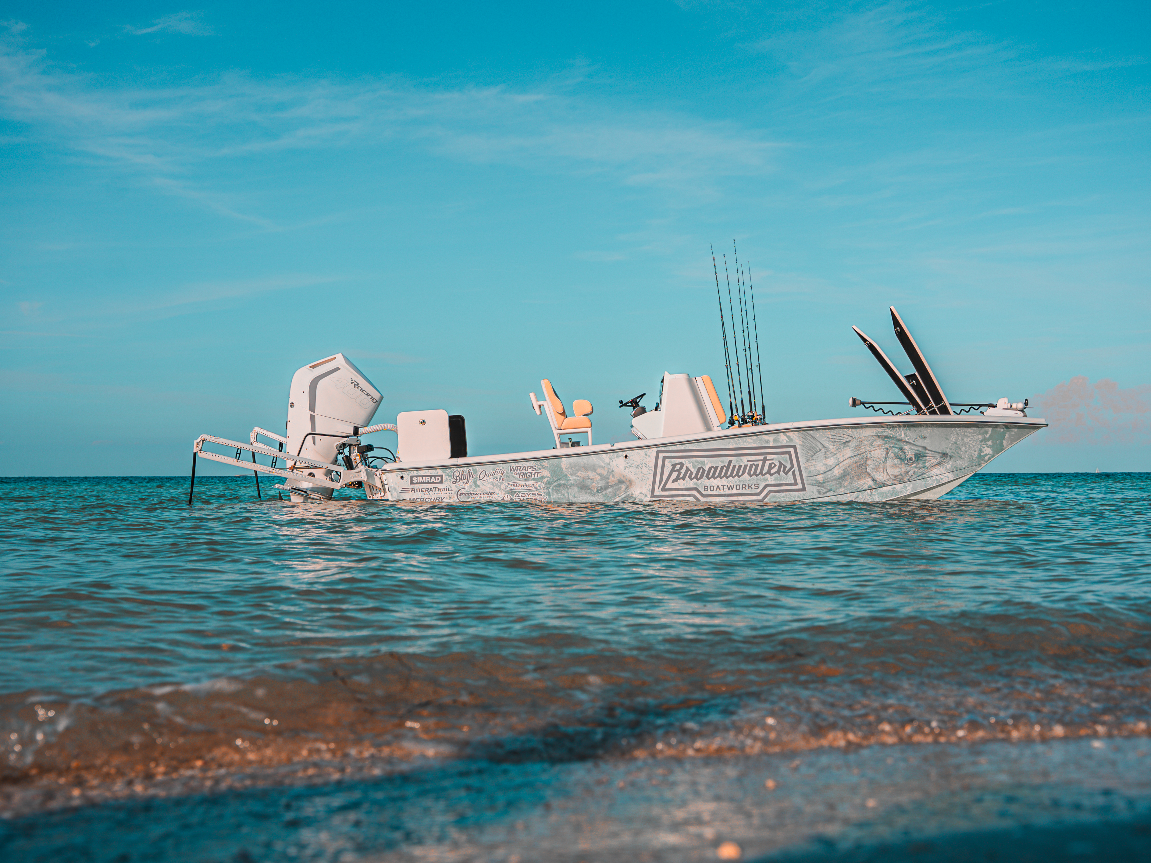2026 Broadwater 25 Bay Cat