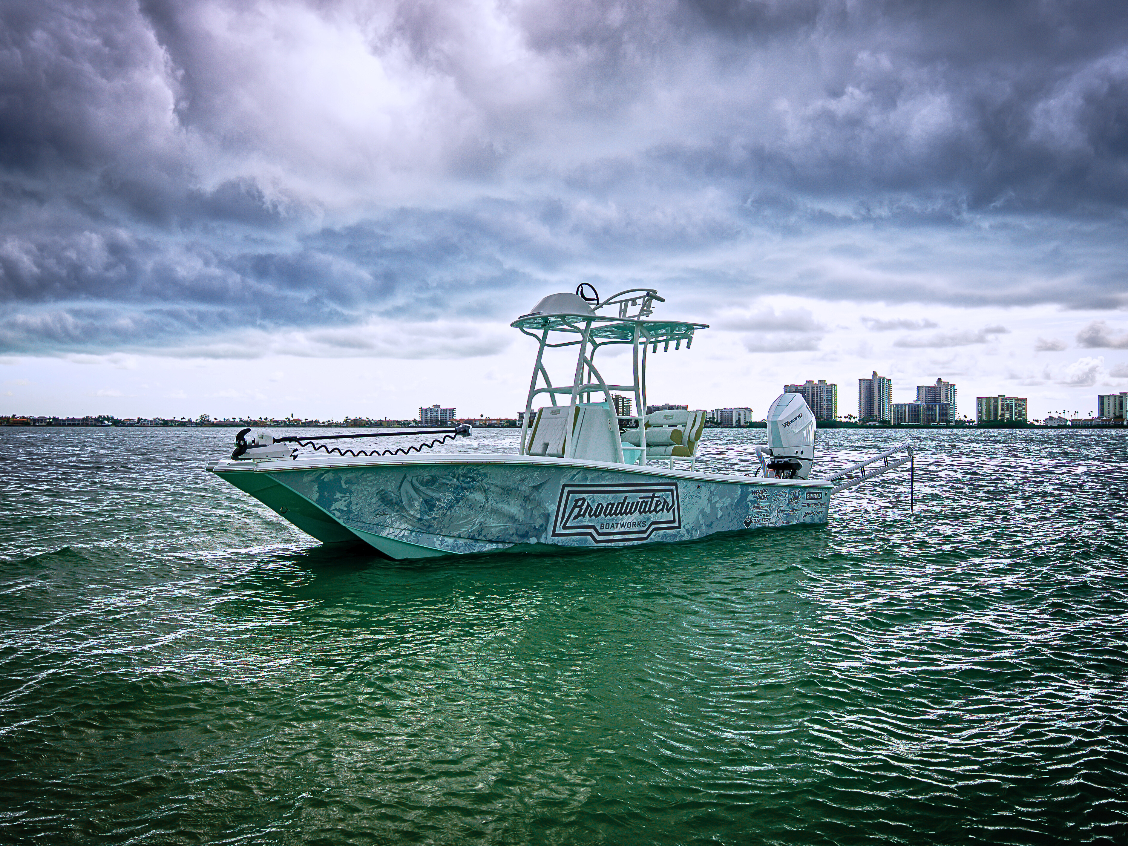 2026 Broadwater 25 Bay Cat