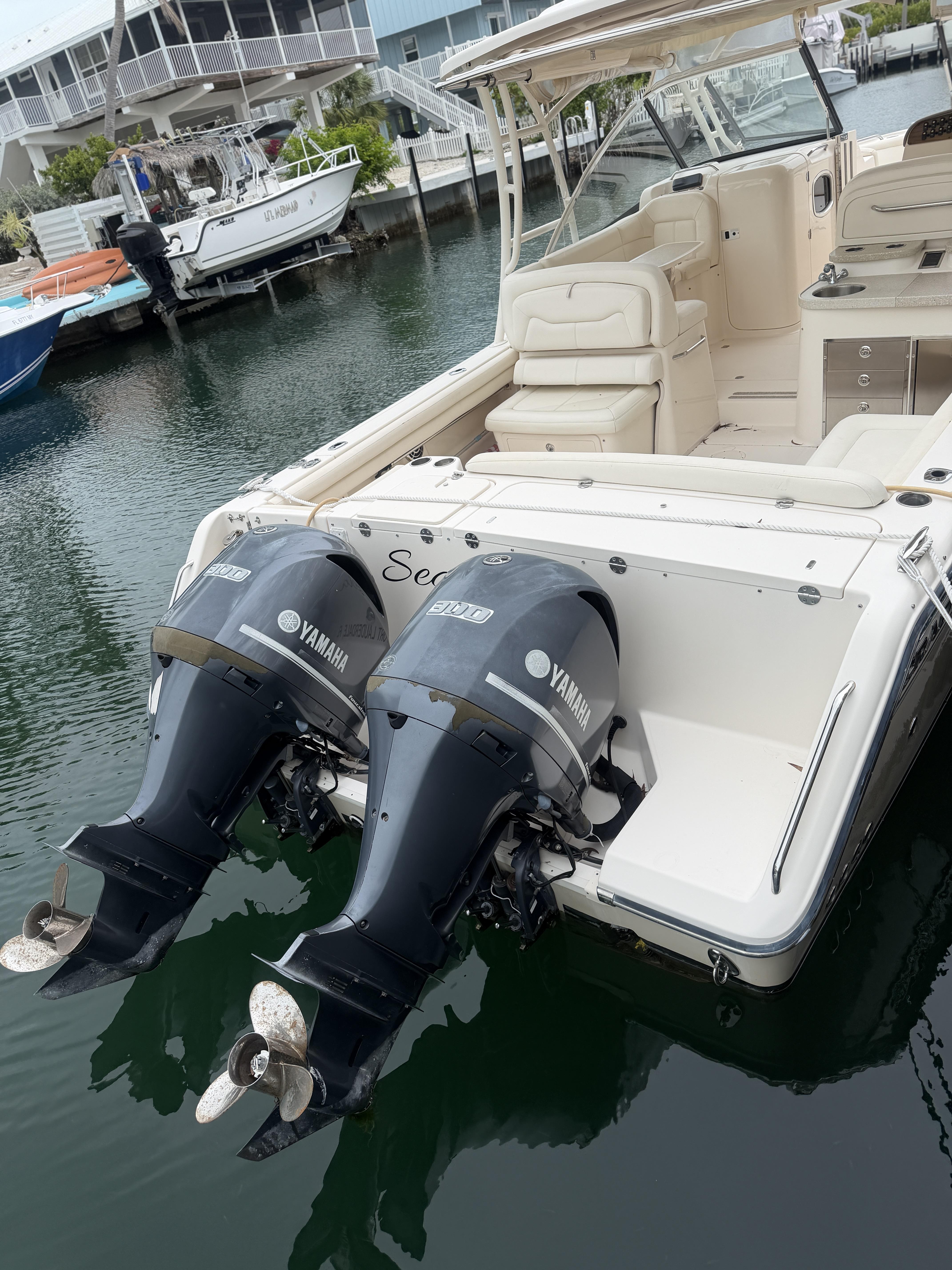 2015 Grady White Freedom 335