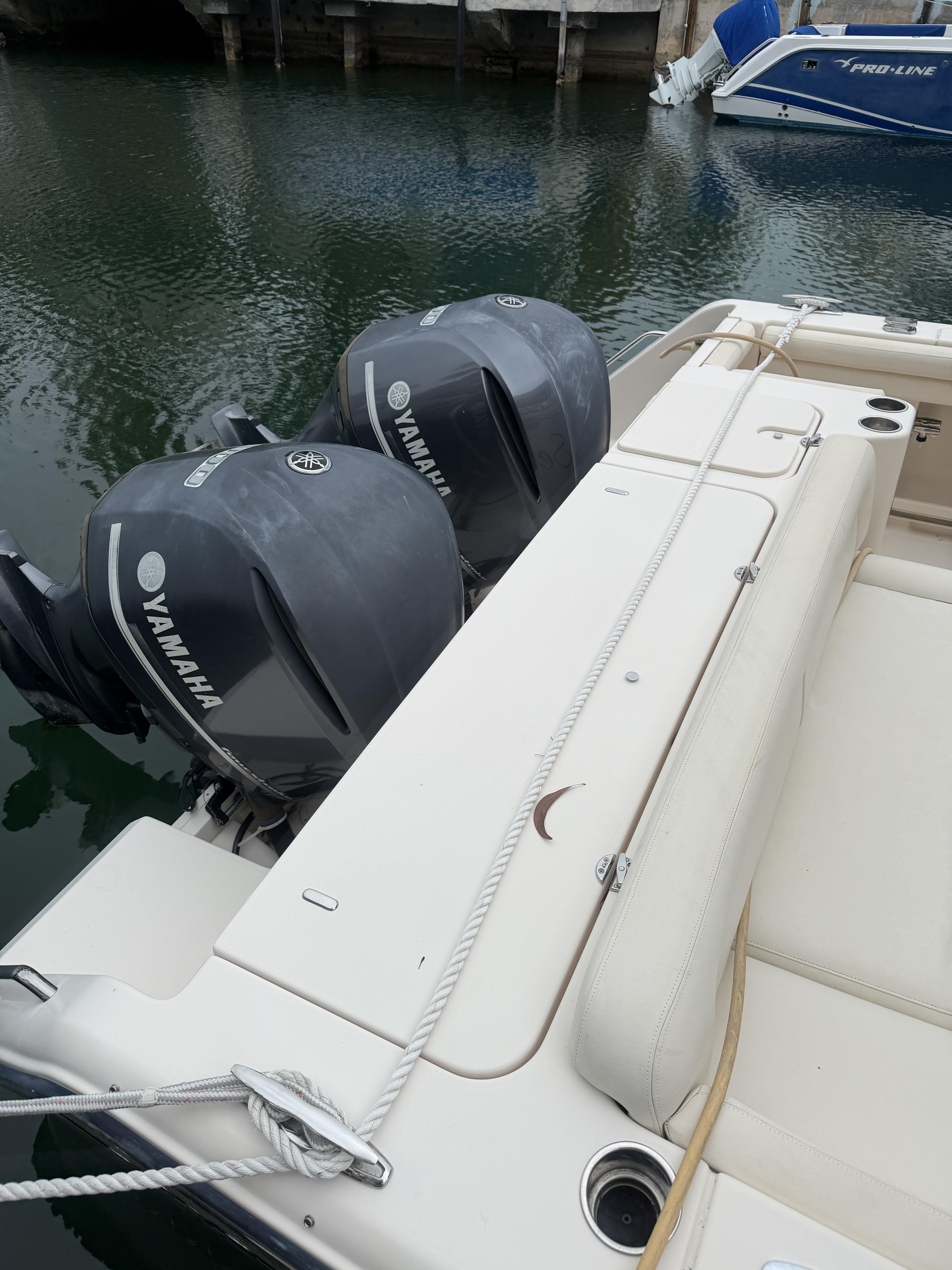 2015 Grady White Freedom 335