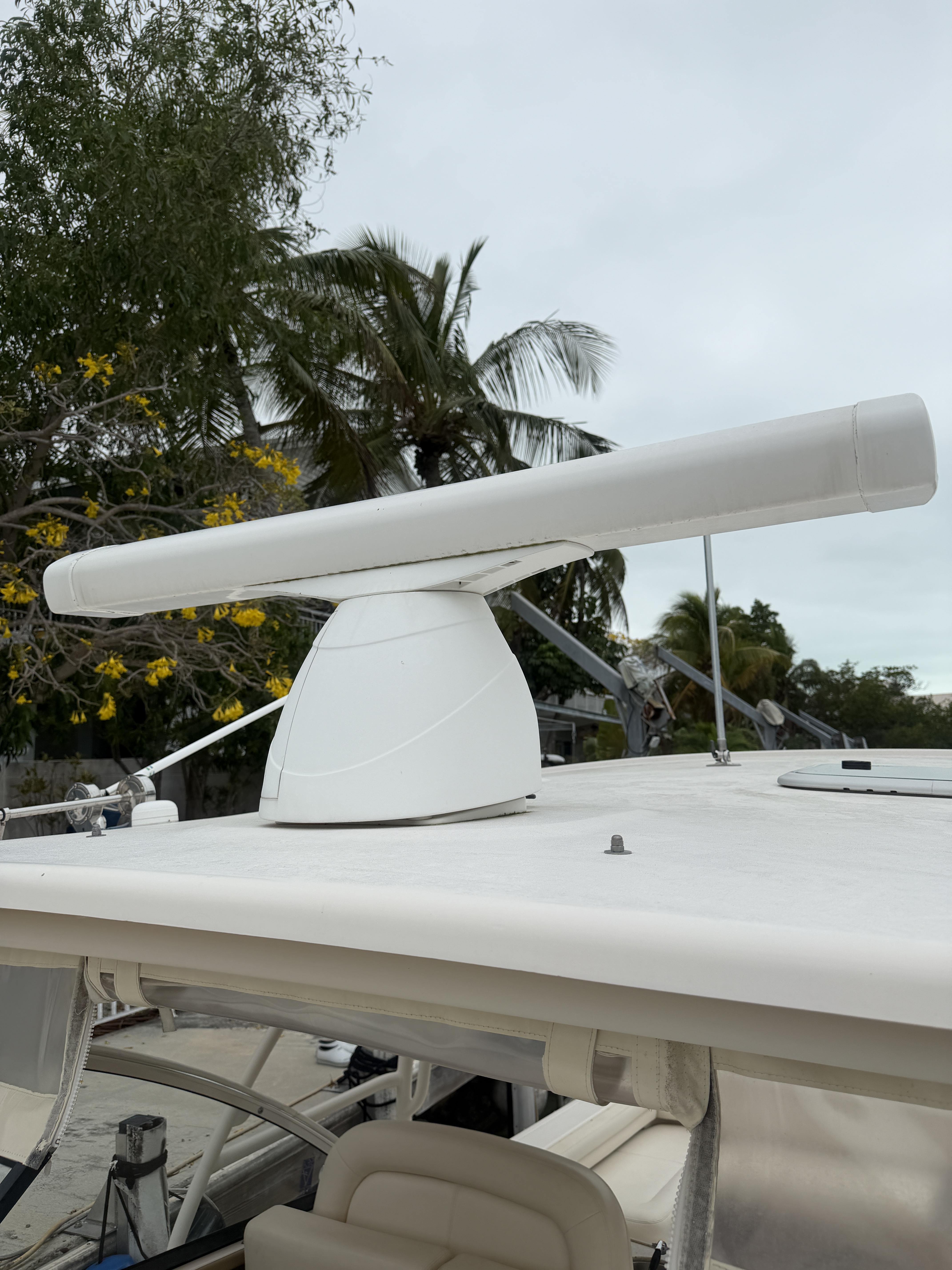 2015 Grady White Freedom 335