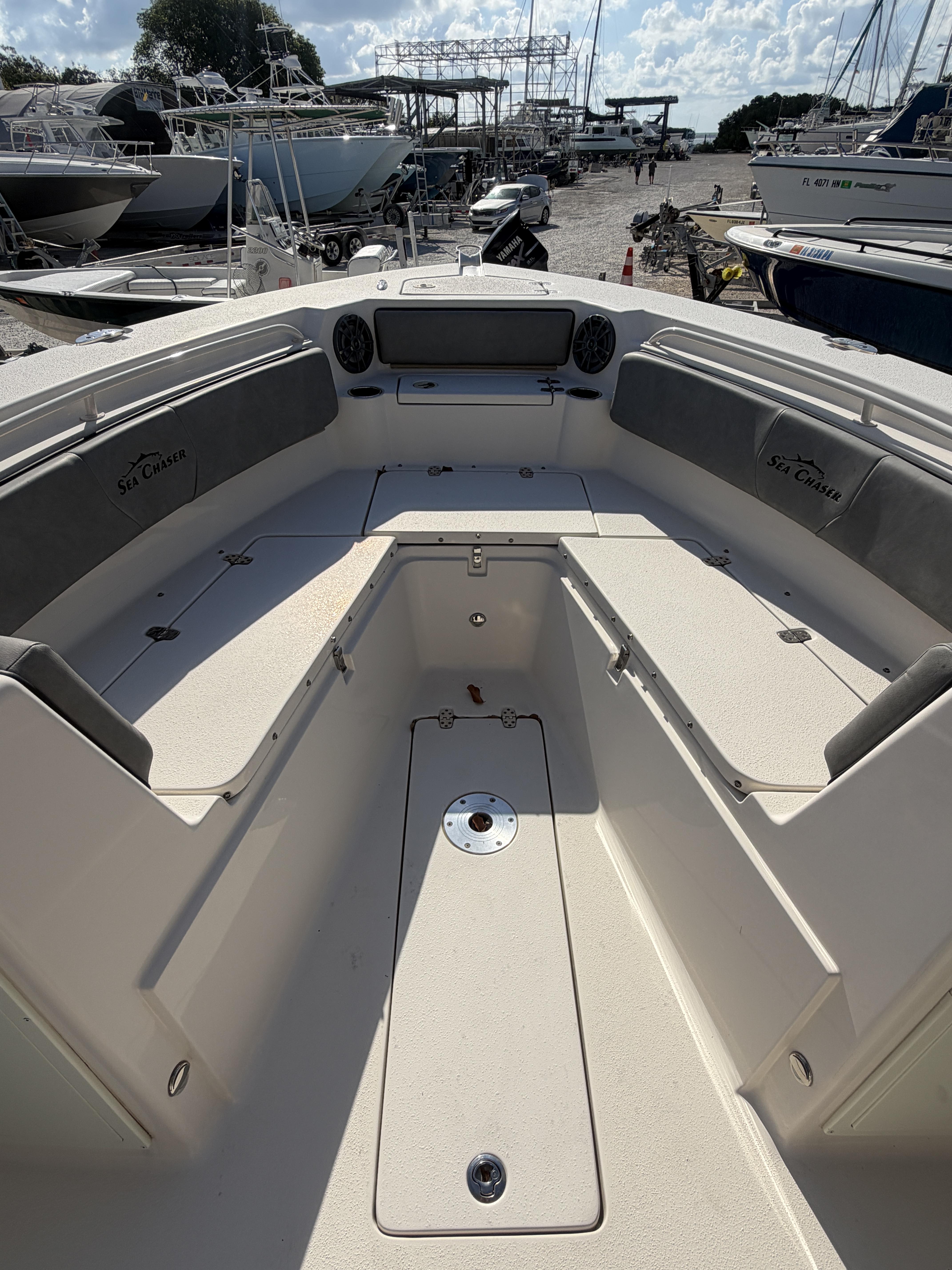 2023 Sea Chaser 27 HFC