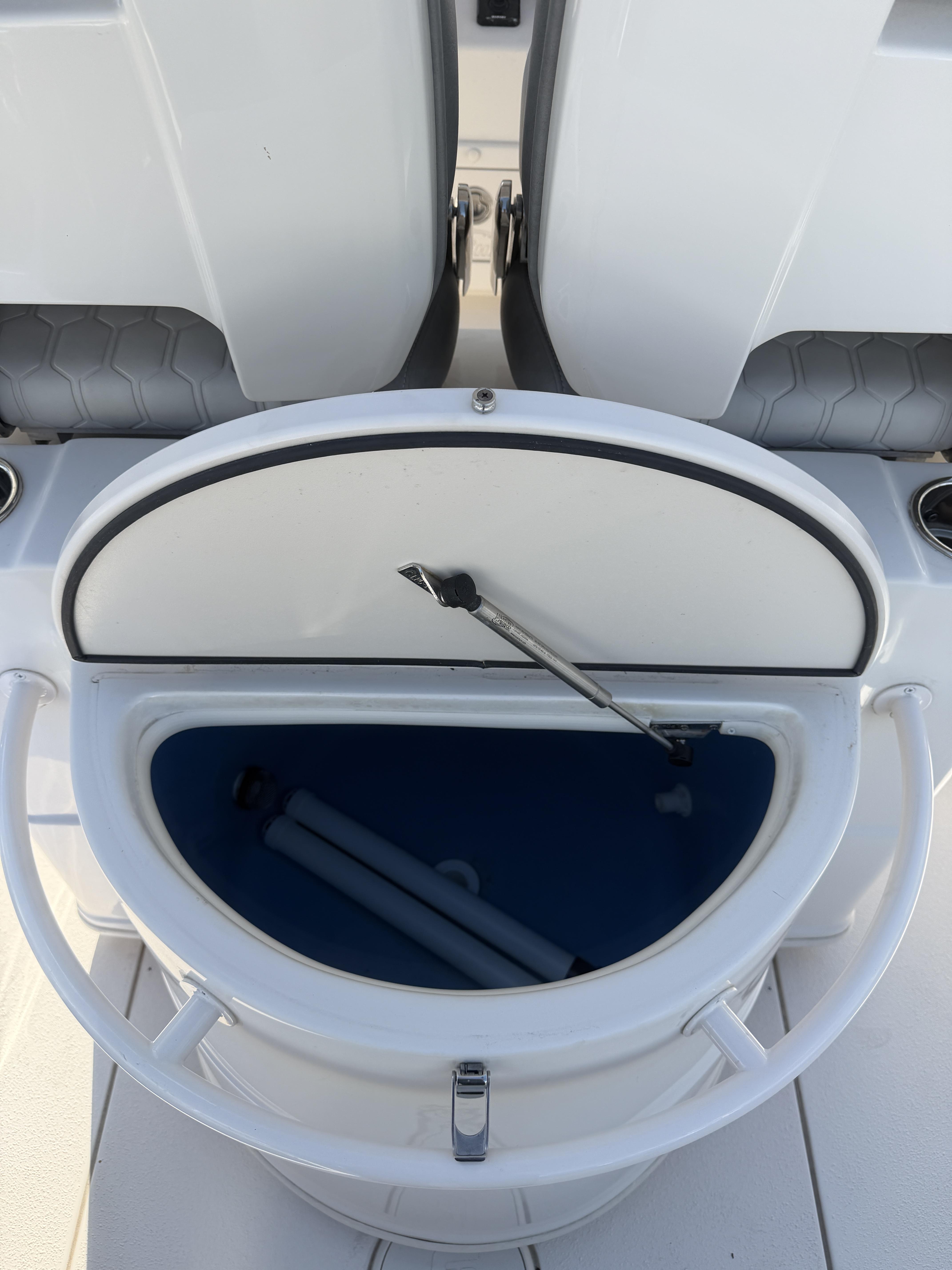 2023 Sea Chaser 27 HFC