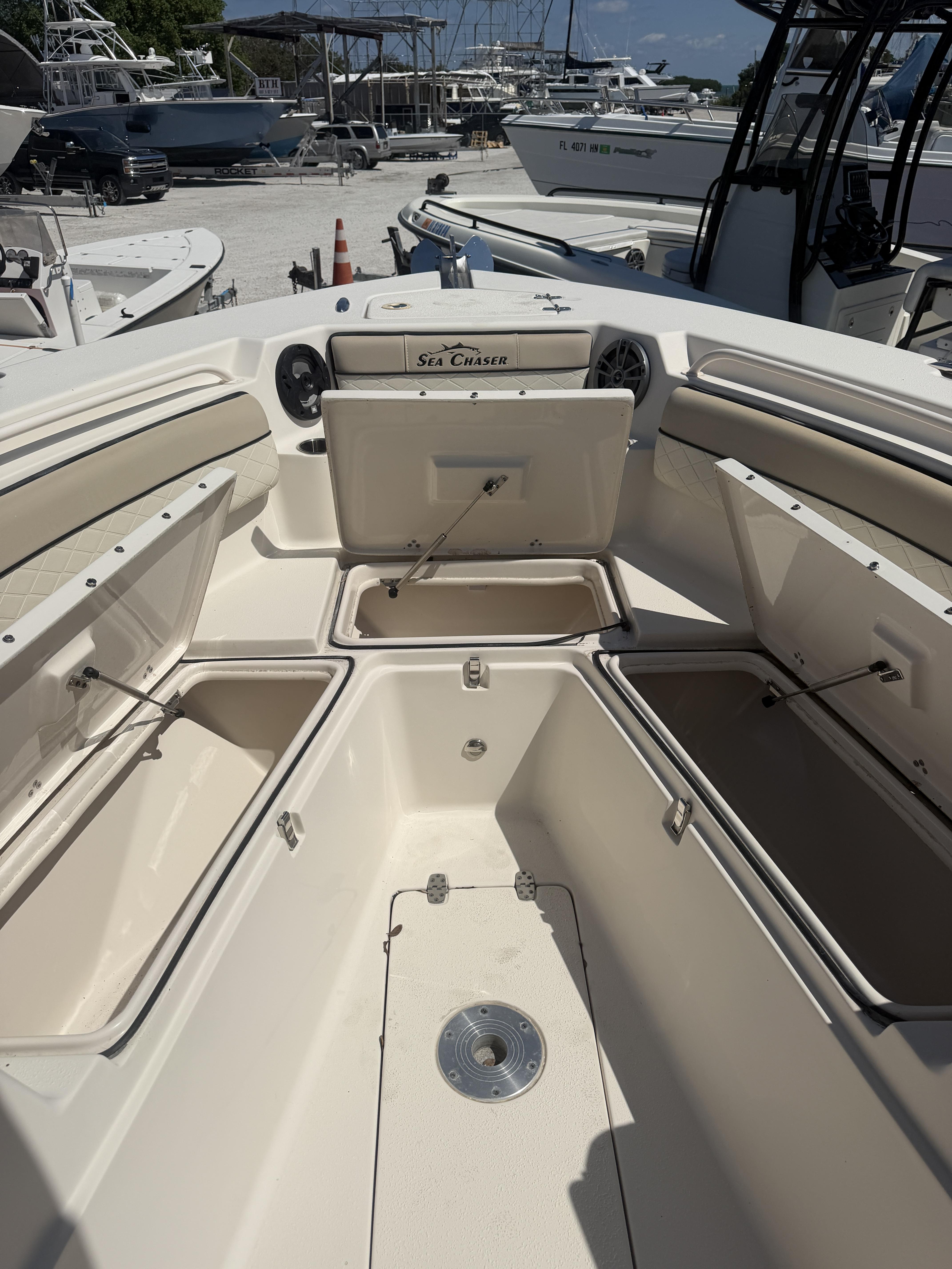 2021 Sea Chaser 30 HFC