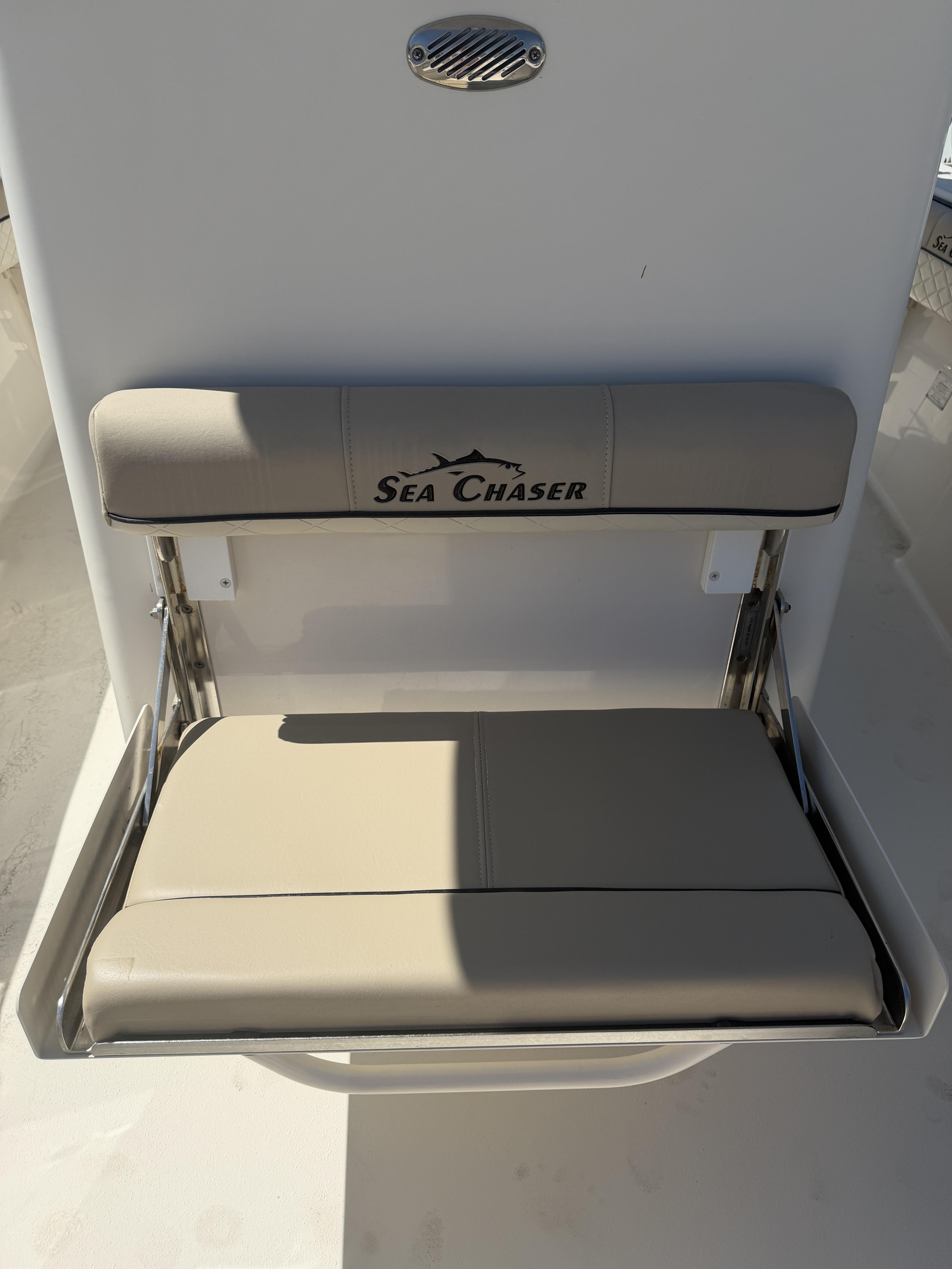 2021 Sea Chaser 30 HFC