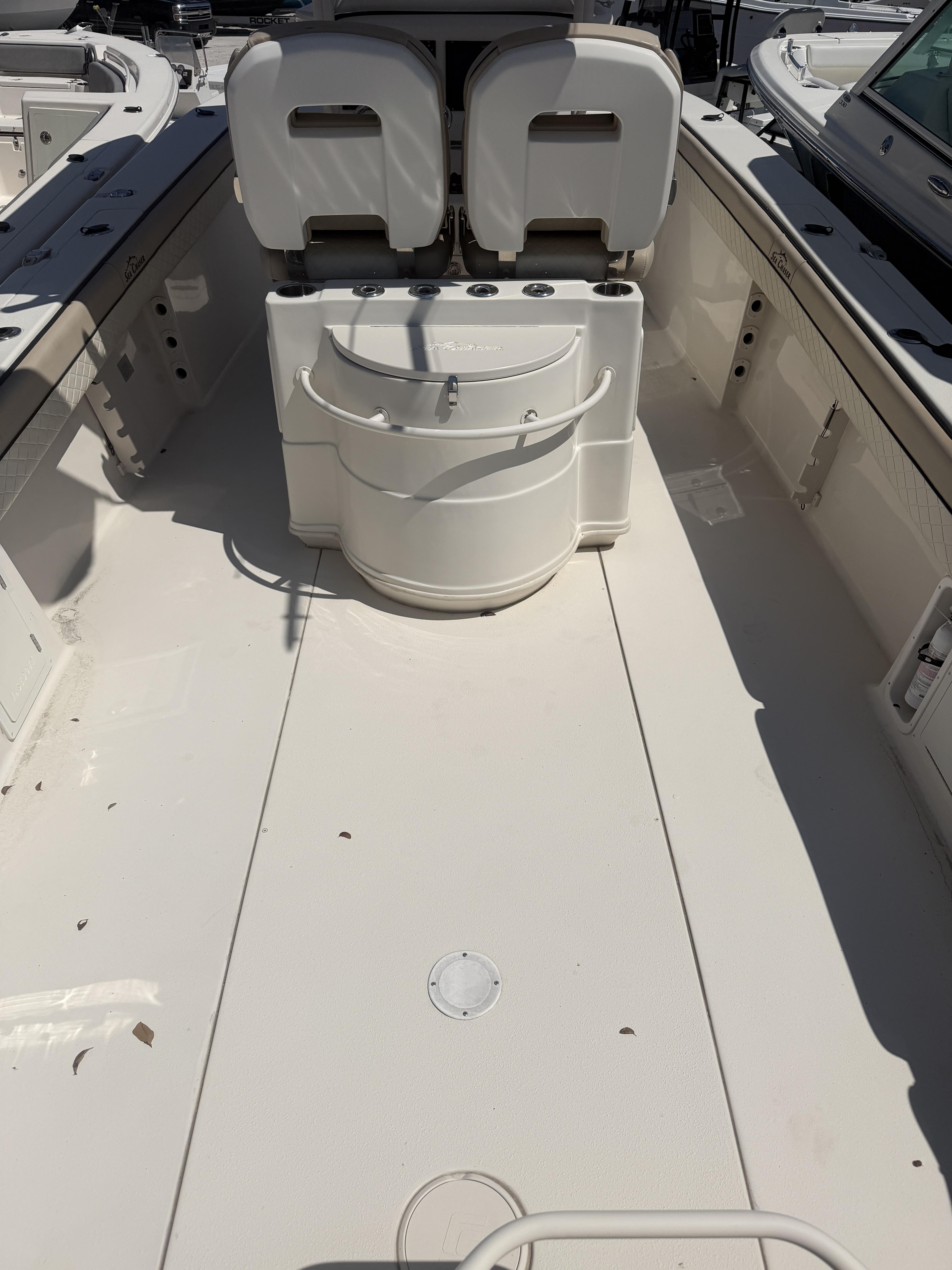 2021 Sea Chaser 30 HFC