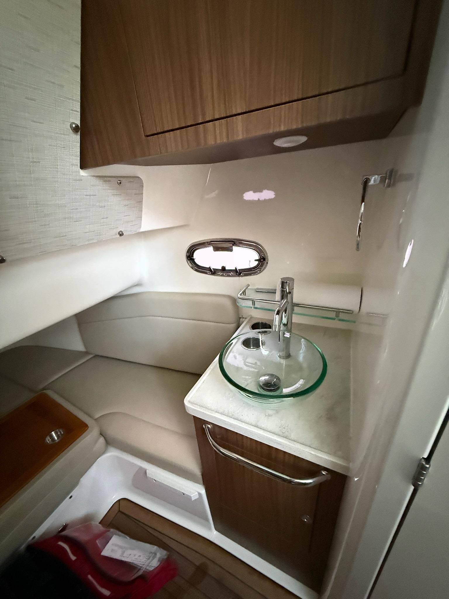 2023 Boston Whaler 380 Outrage