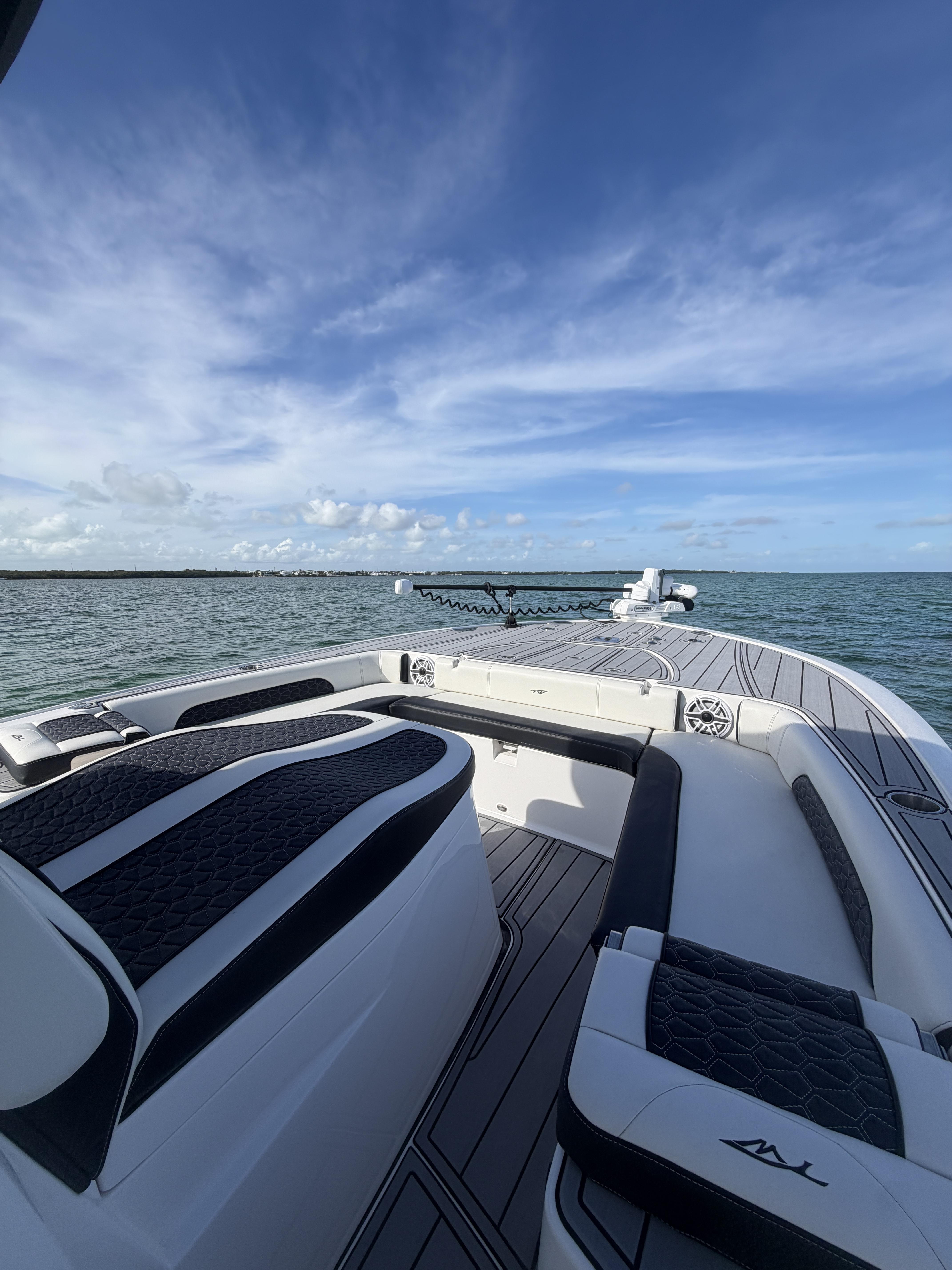 2024 Tidewater 3100 Carolina Bay