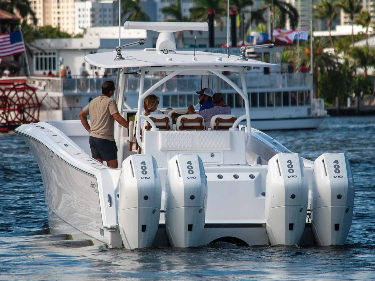 FORT LAUDERDALE BOAT SHOW