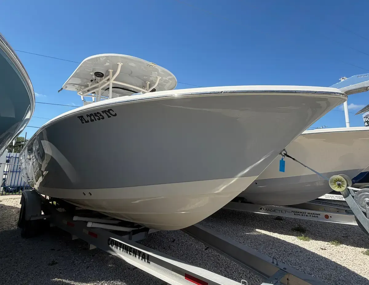 2021 Sea Chaser 30 HFC