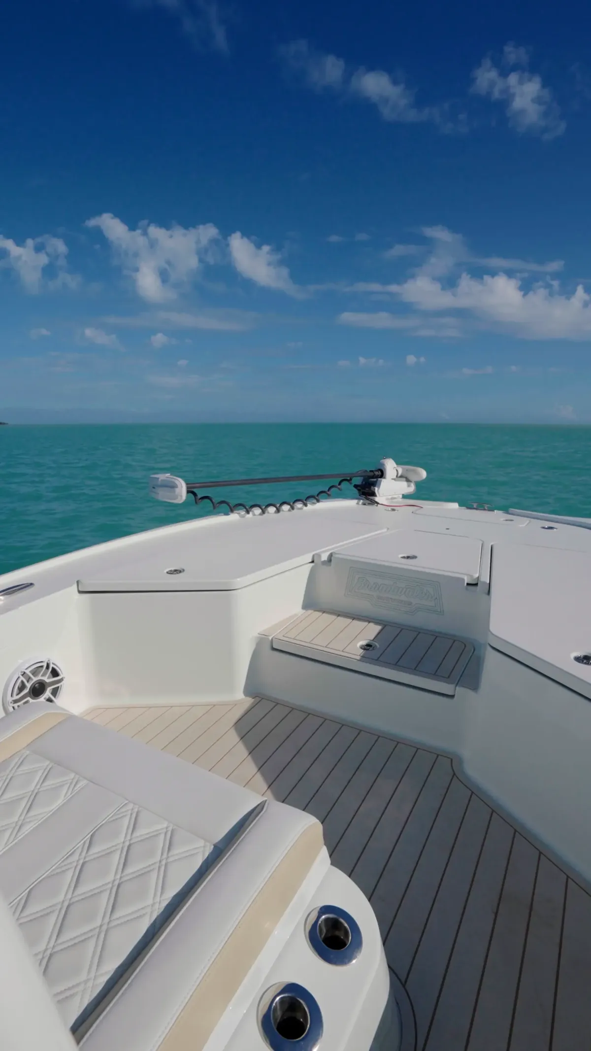 broadwater bay cat bow