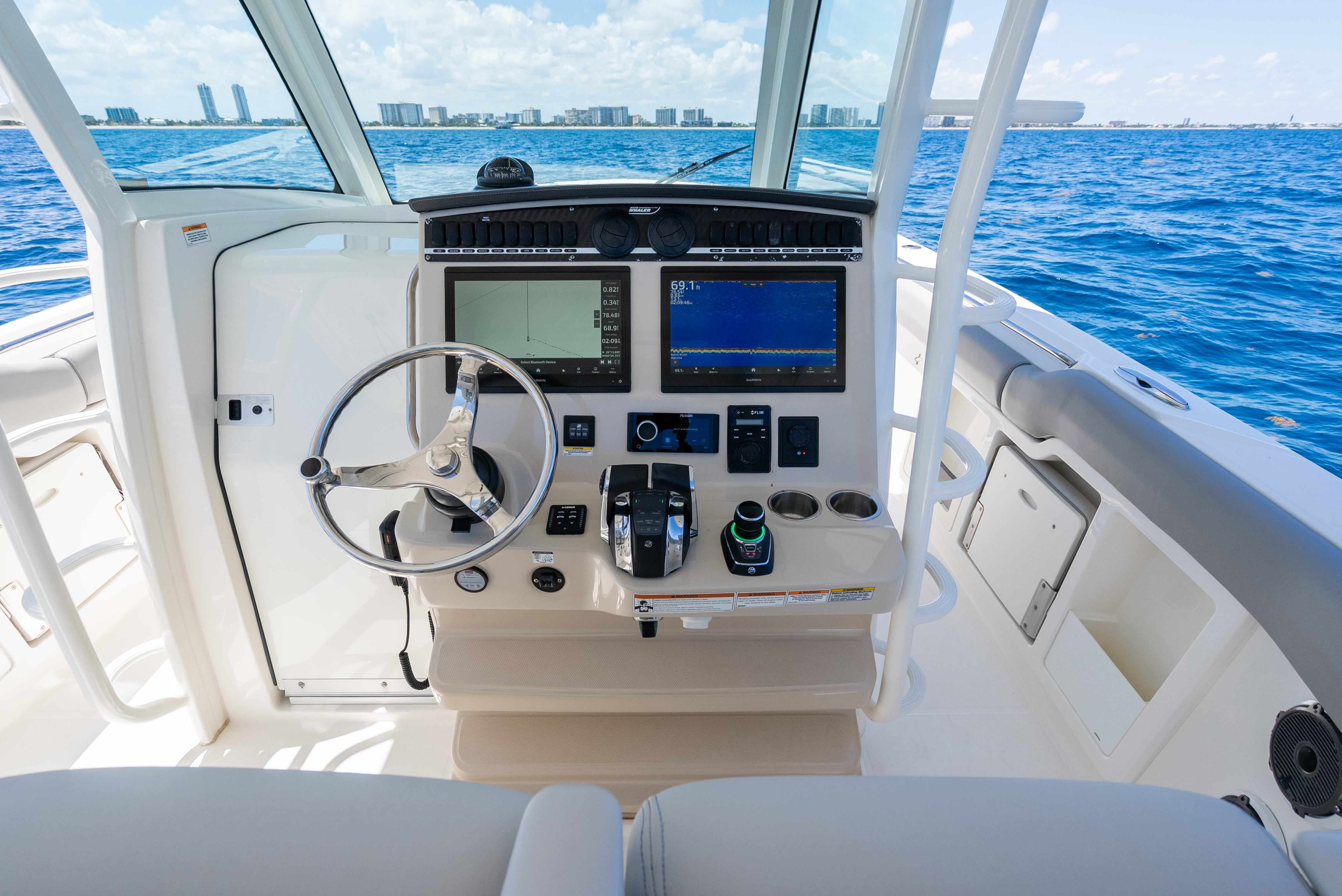 2020 Boston Whaler 380 Outrage