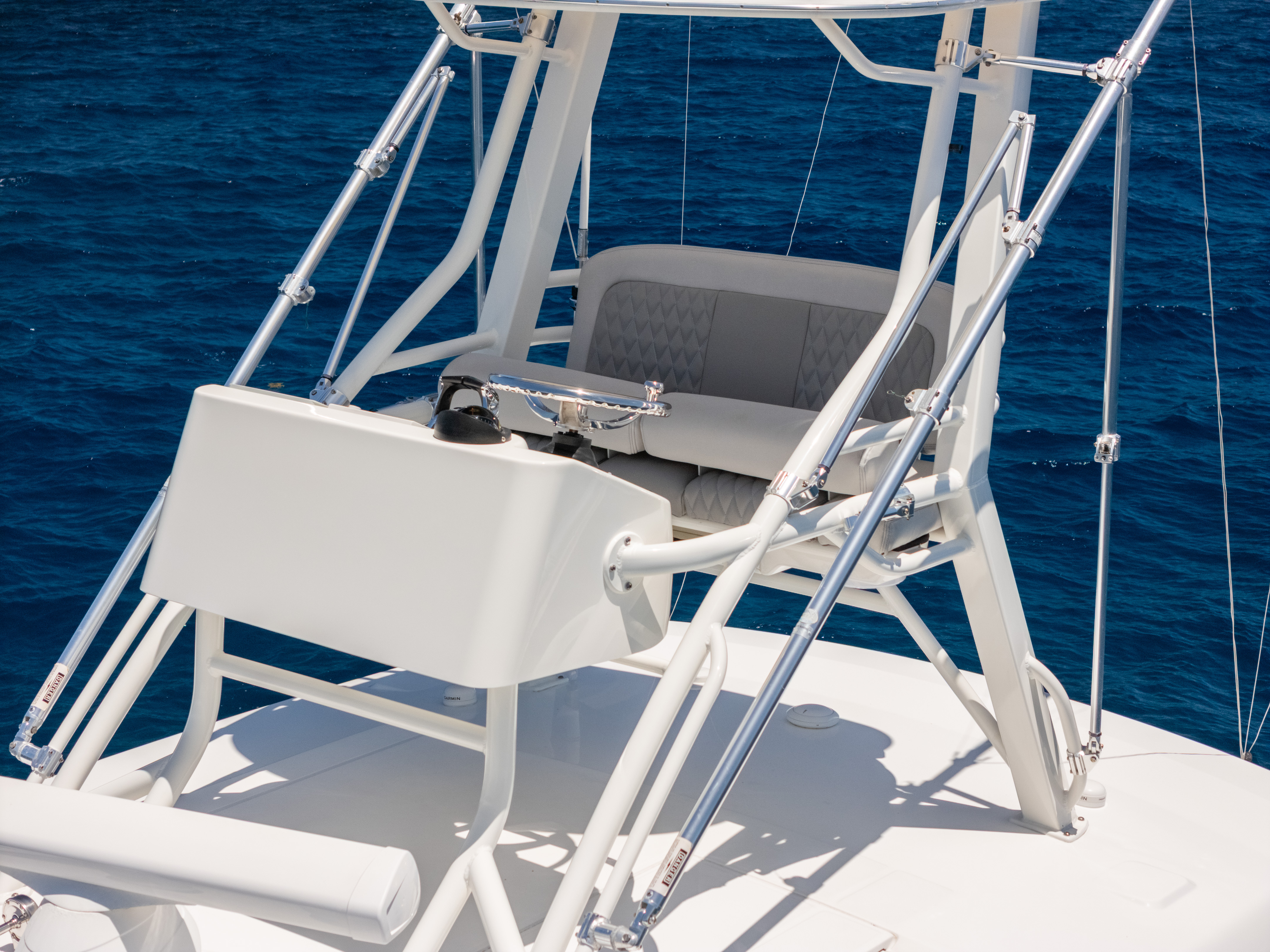 2020 Boston Whaler 380 Outrage