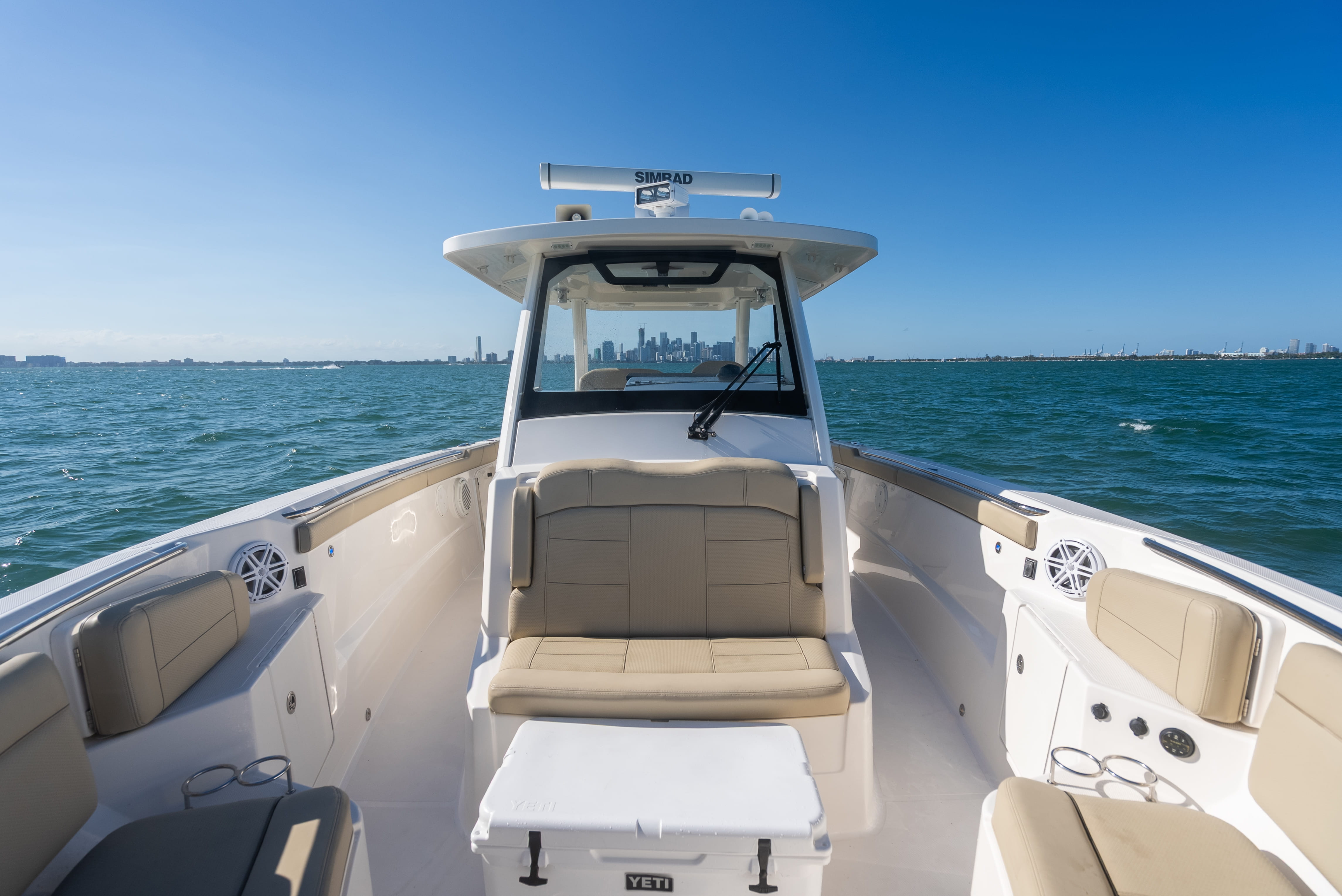 2018 Pursuit S 328 Sport