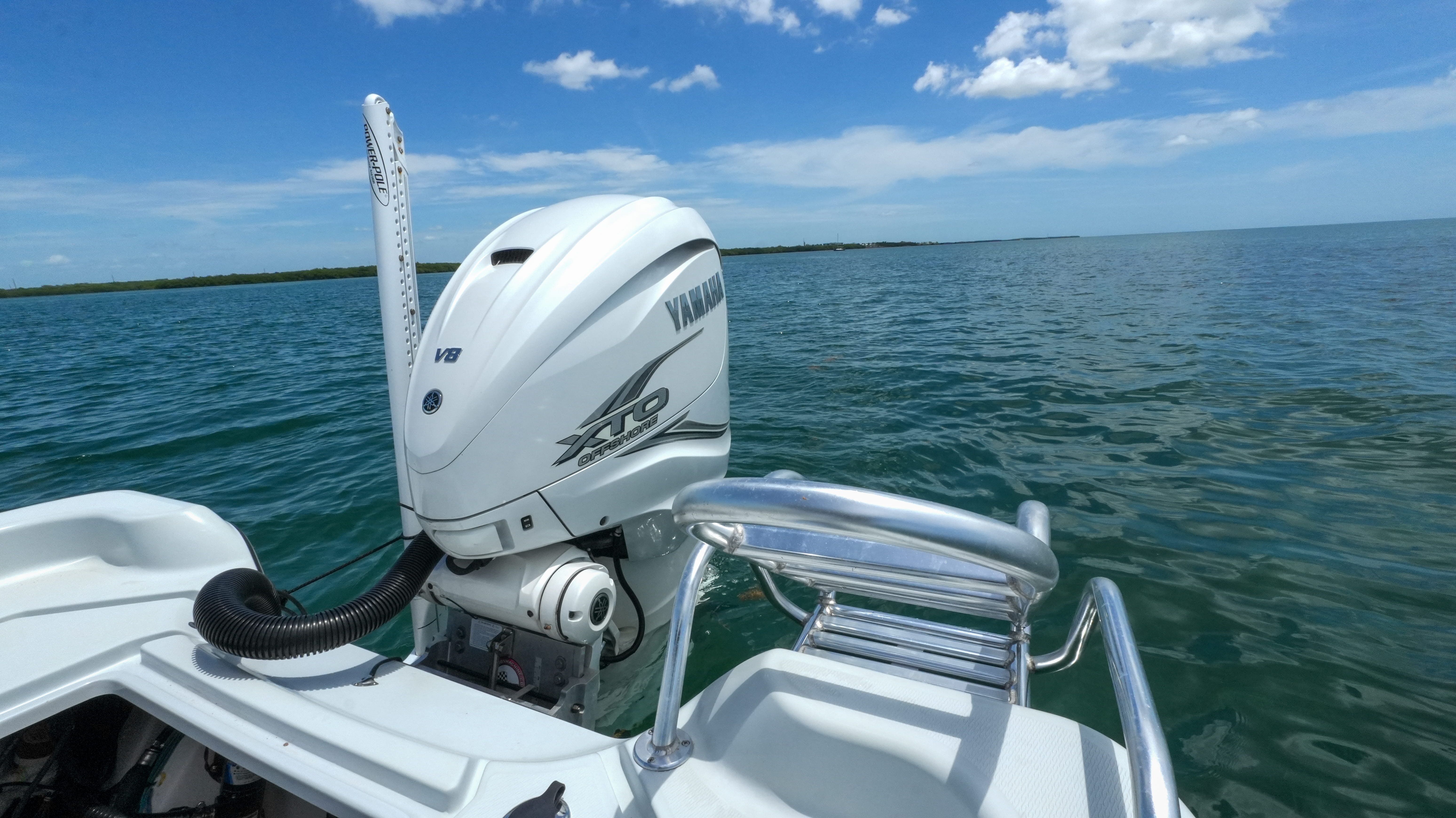 2019 Blue Wave 2800 Pure Hybrid