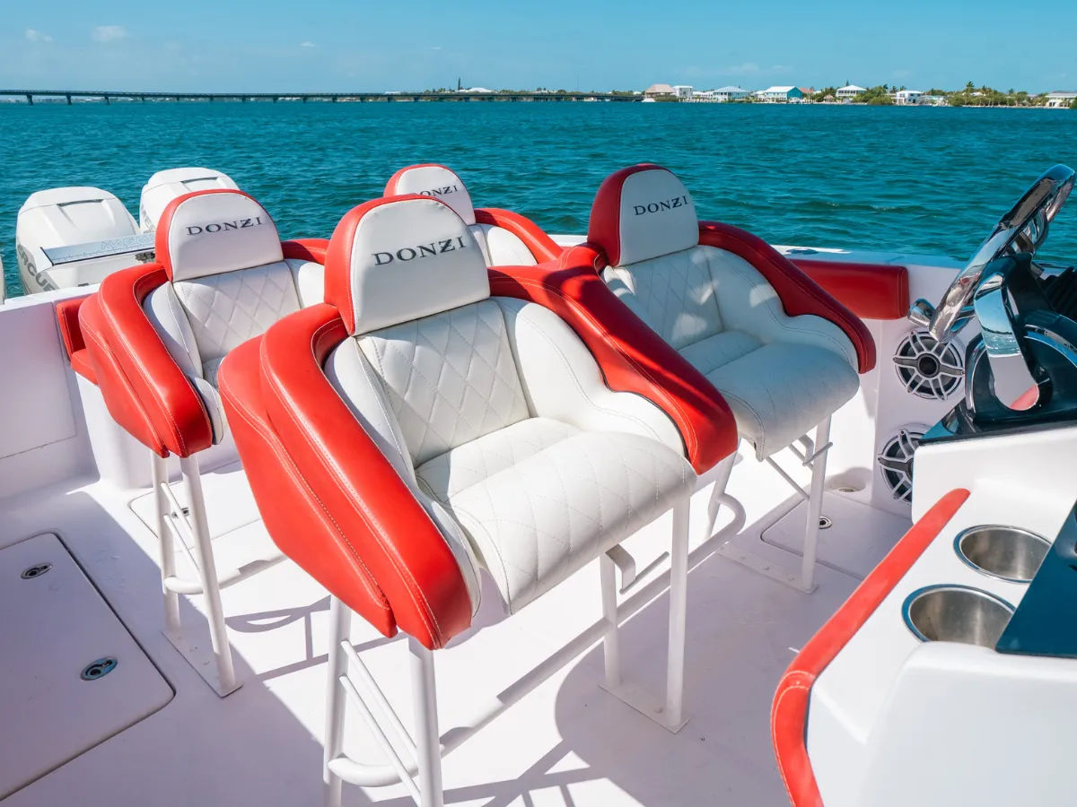 Donzi seating