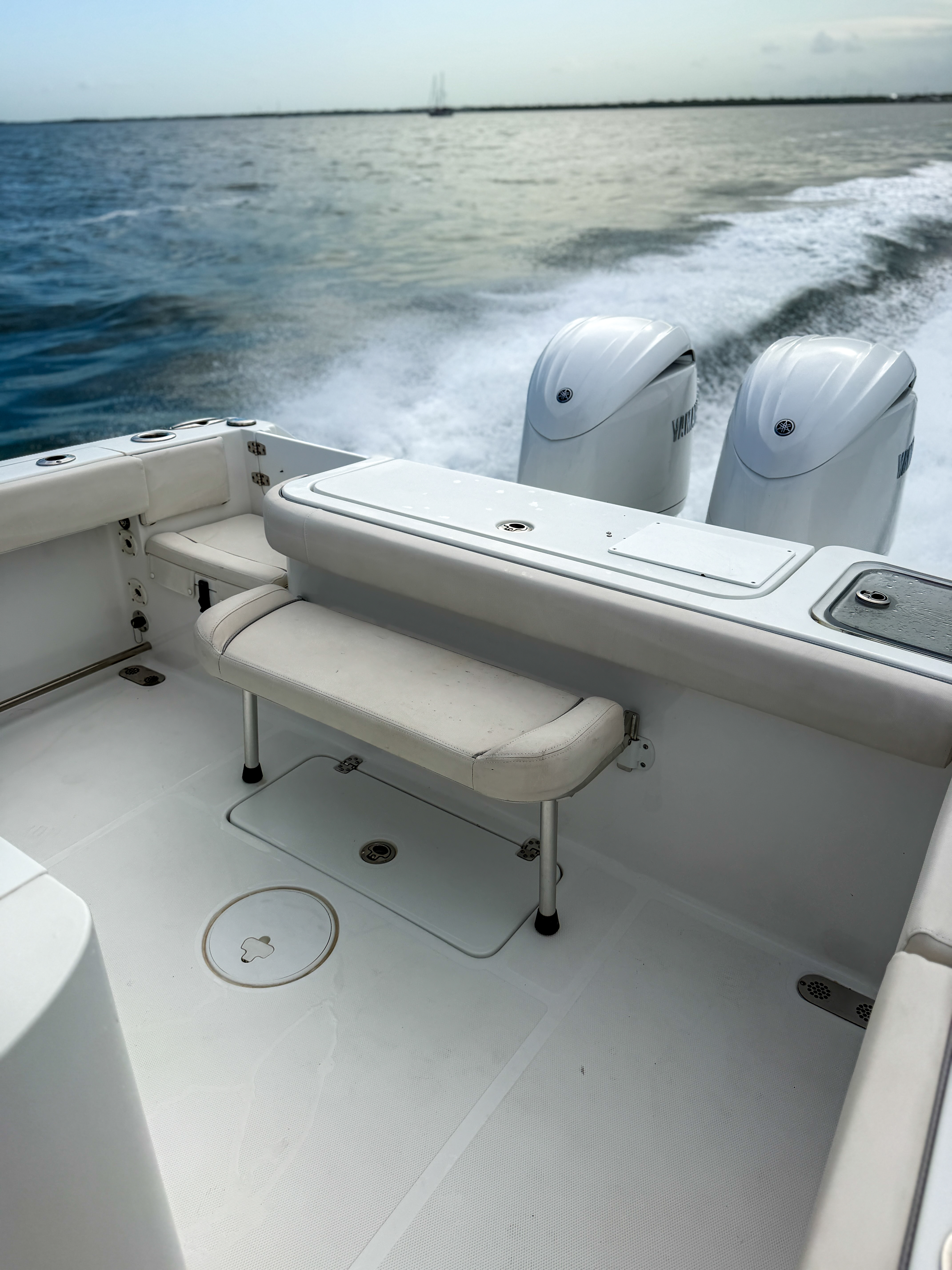 2024 Sea Hunt 27 Gamefish 