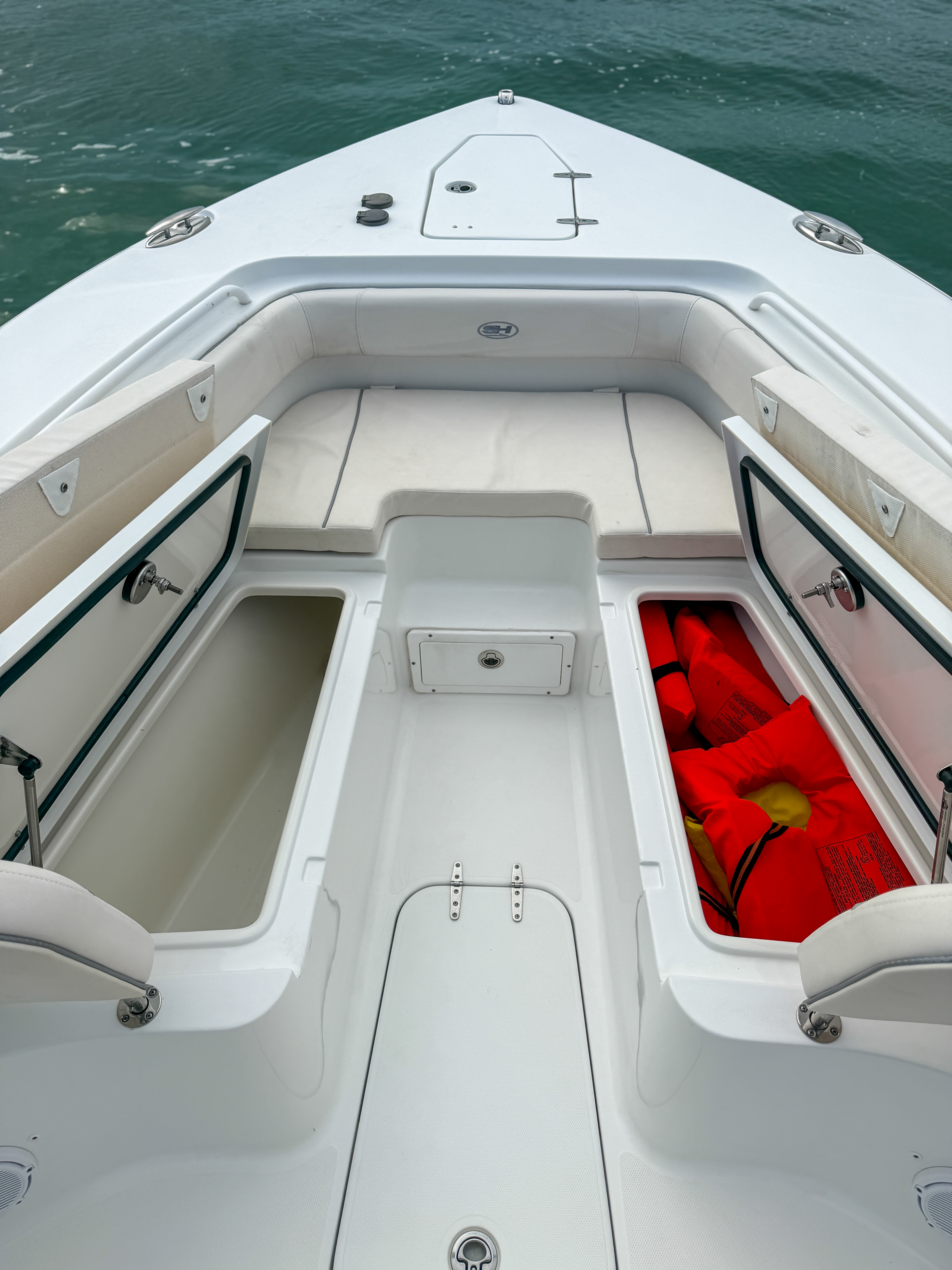 2024 Sea Hunt 27 Gamefish 