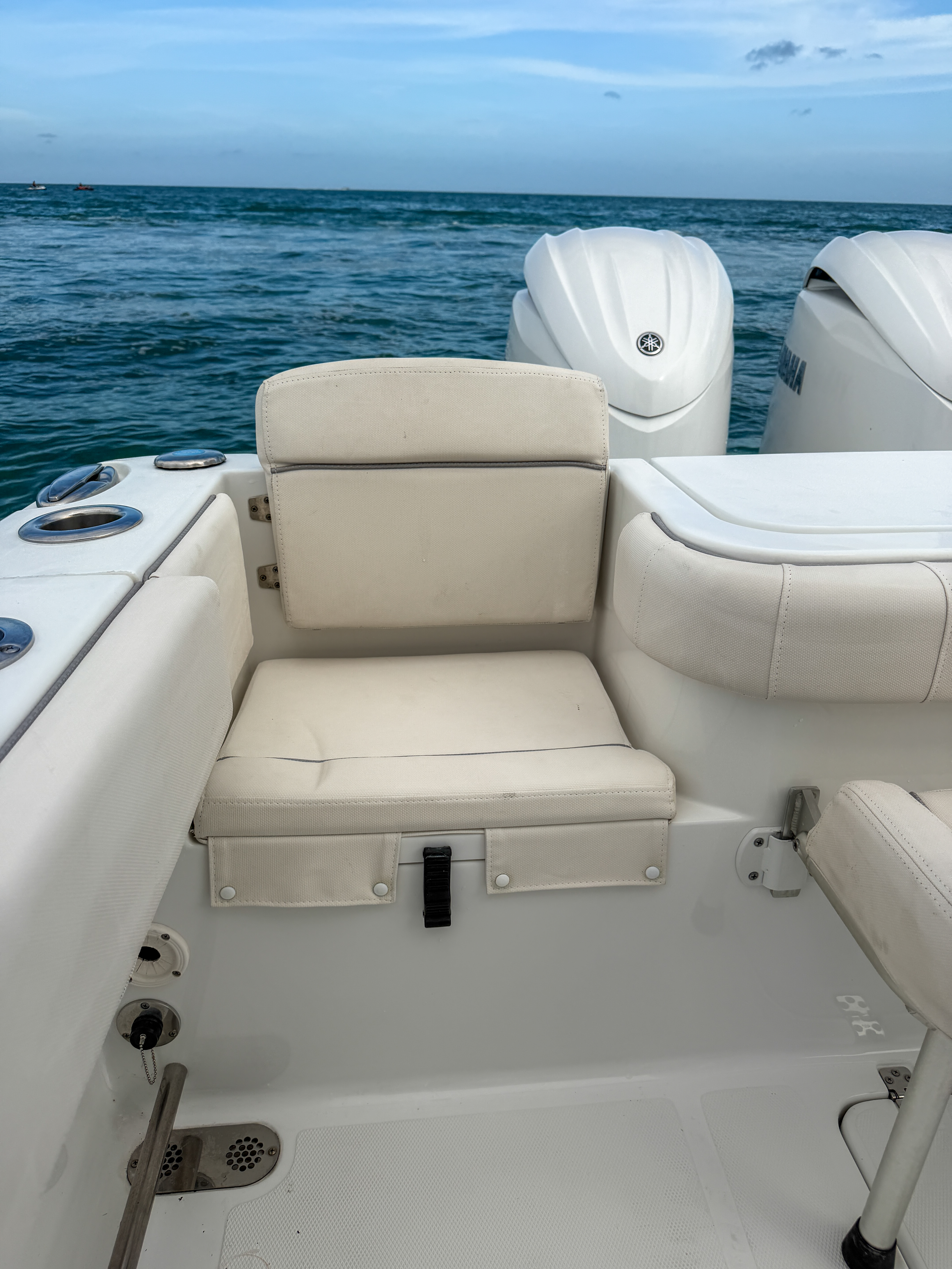 2024 Sea Hunt 27 Gamefish 