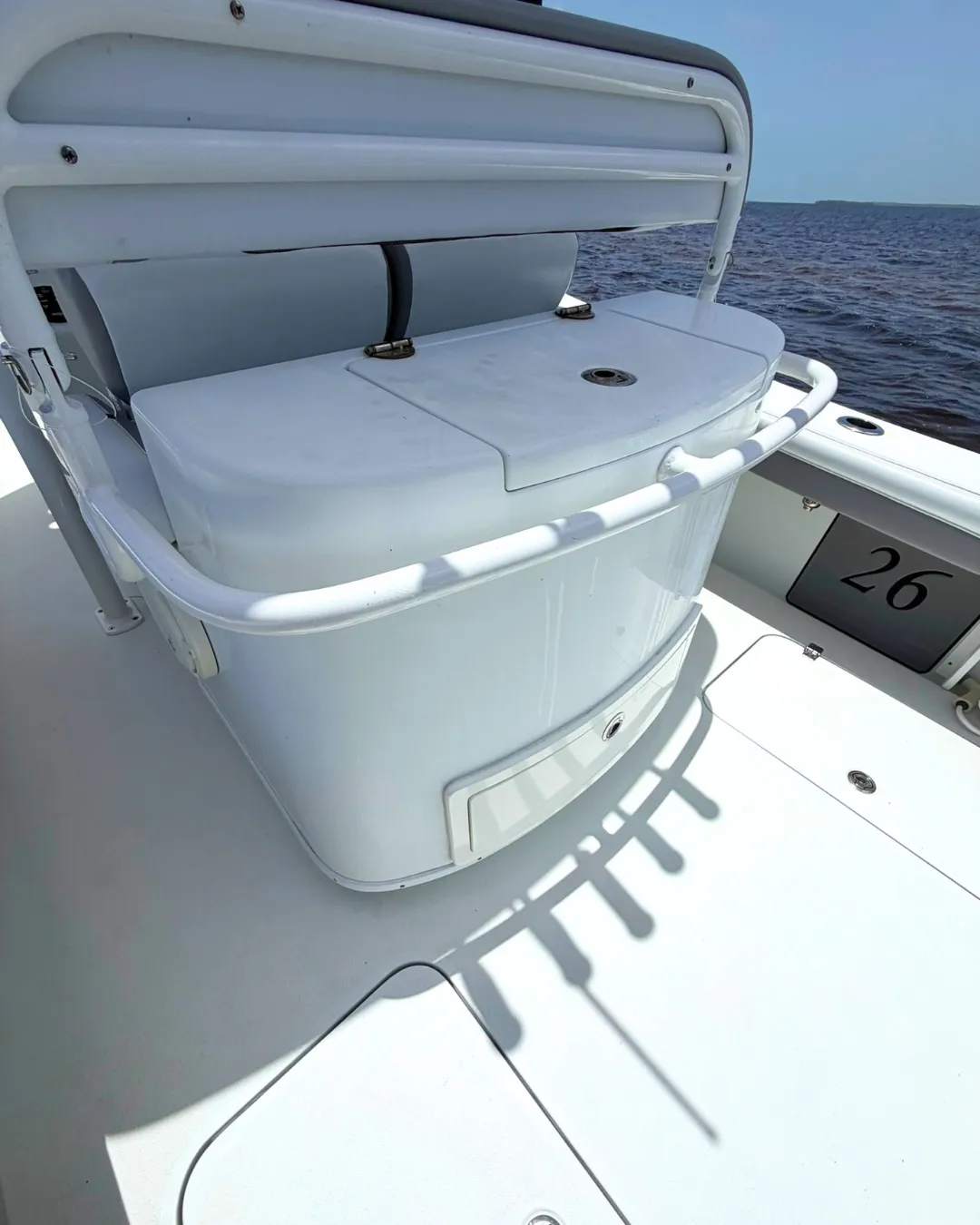 2018 Yellowfin 26 Hybrid