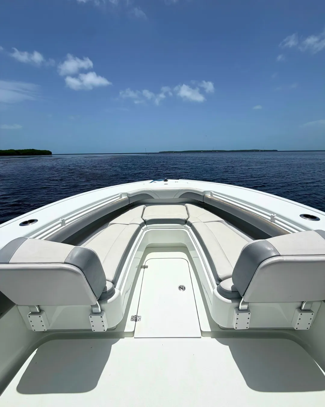 2018 Yellowfin 26 Hybrid