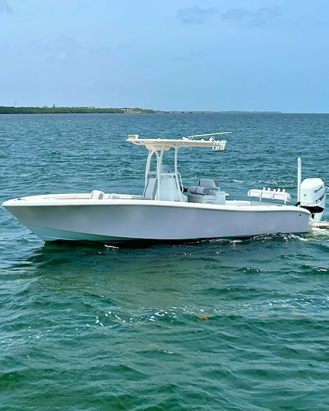 2018 Yellowfin 26 Hybrid
