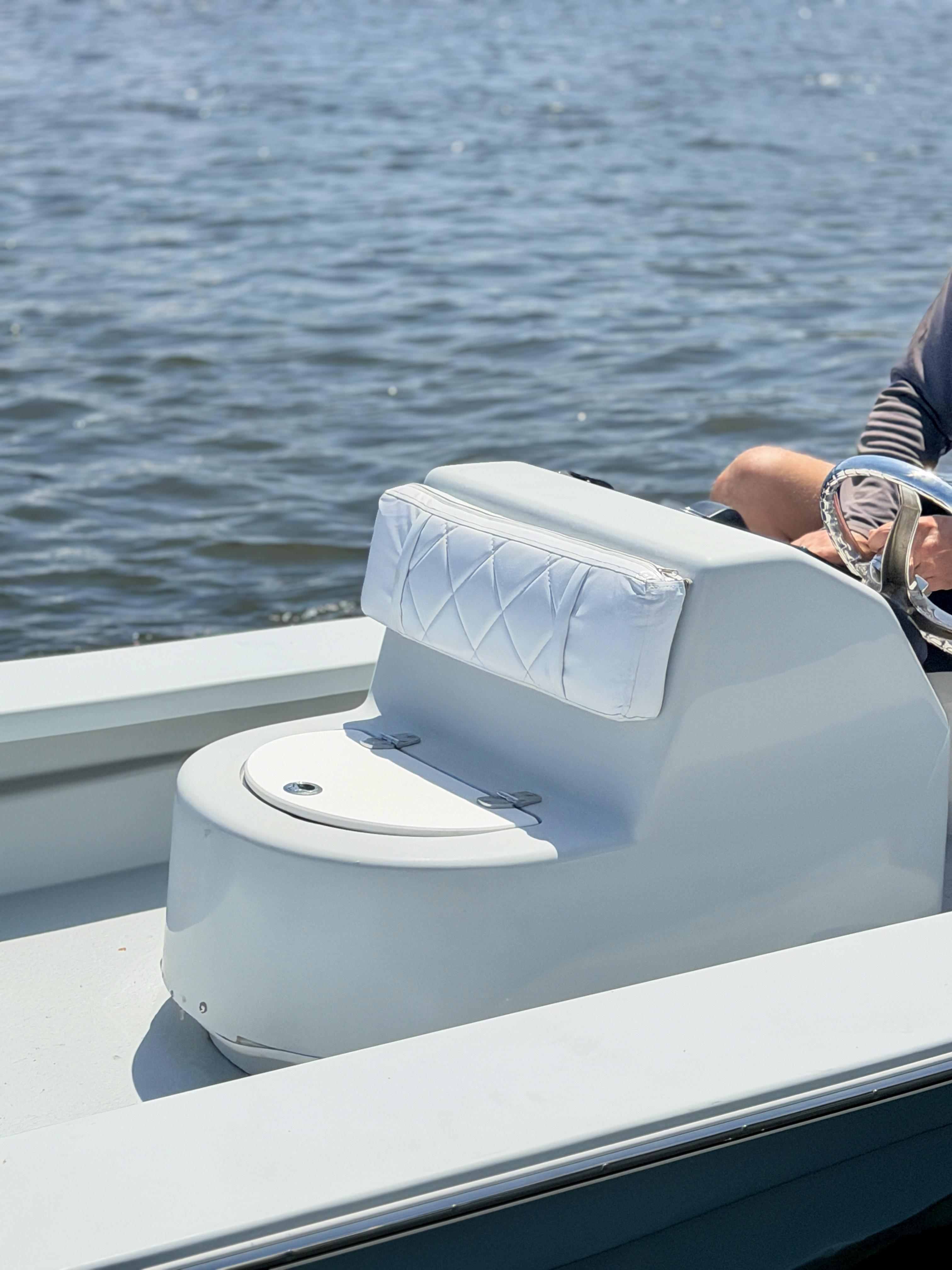 2024 Custom Lagoon 15 Skiff