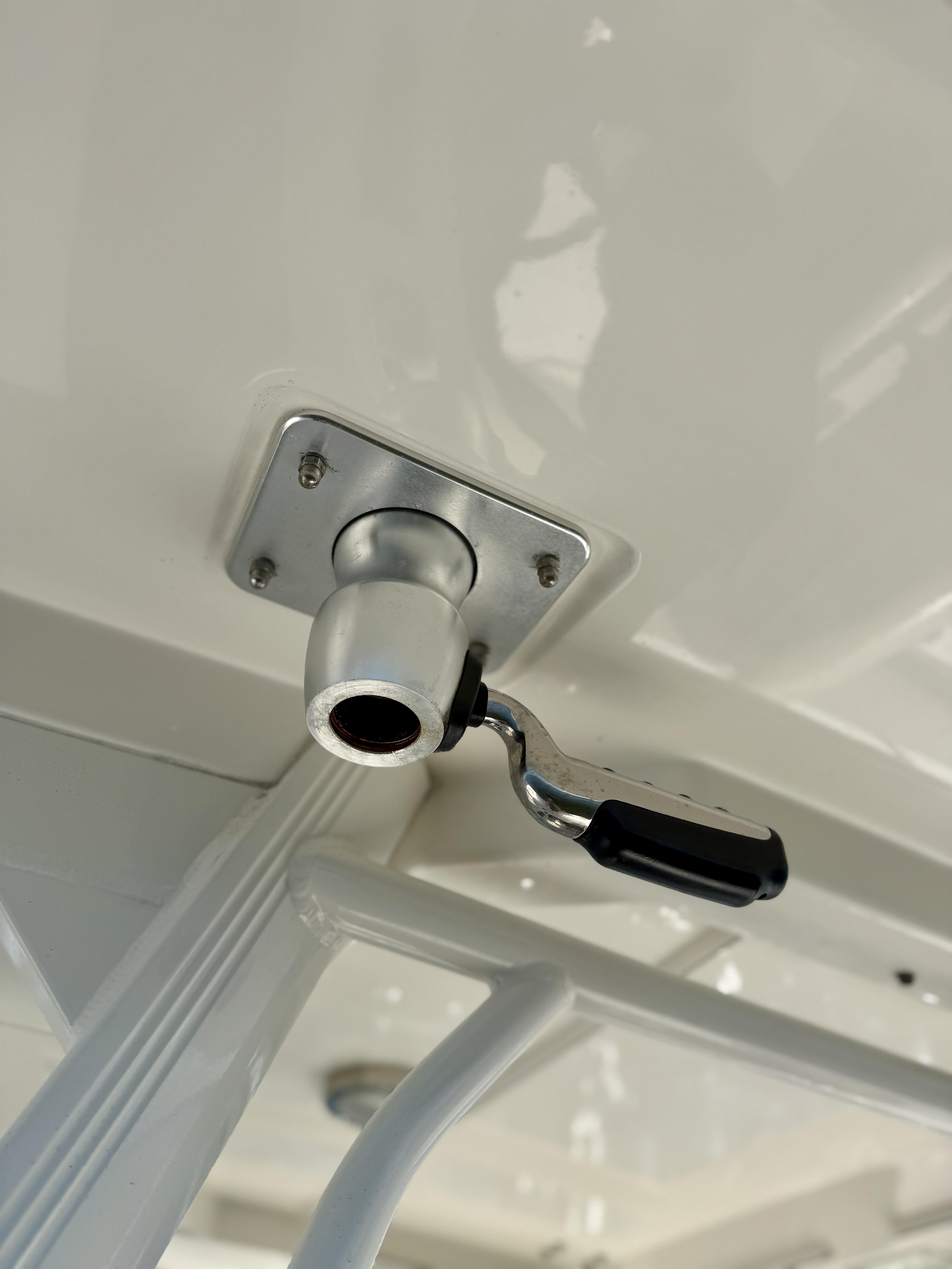 2017 Boston Whaler 270 Dauntless