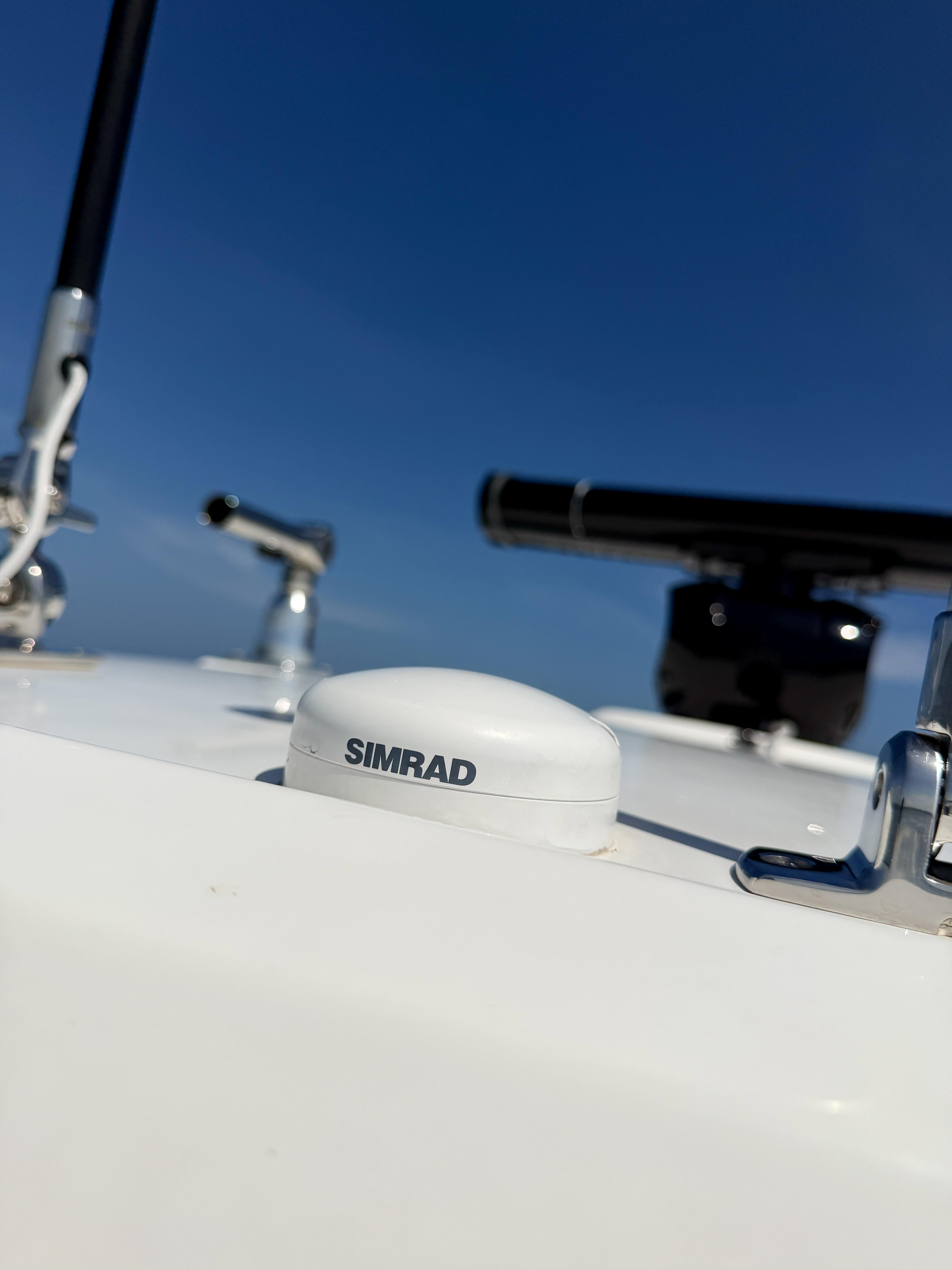 2017 Boston Whaler 270 Dauntless
