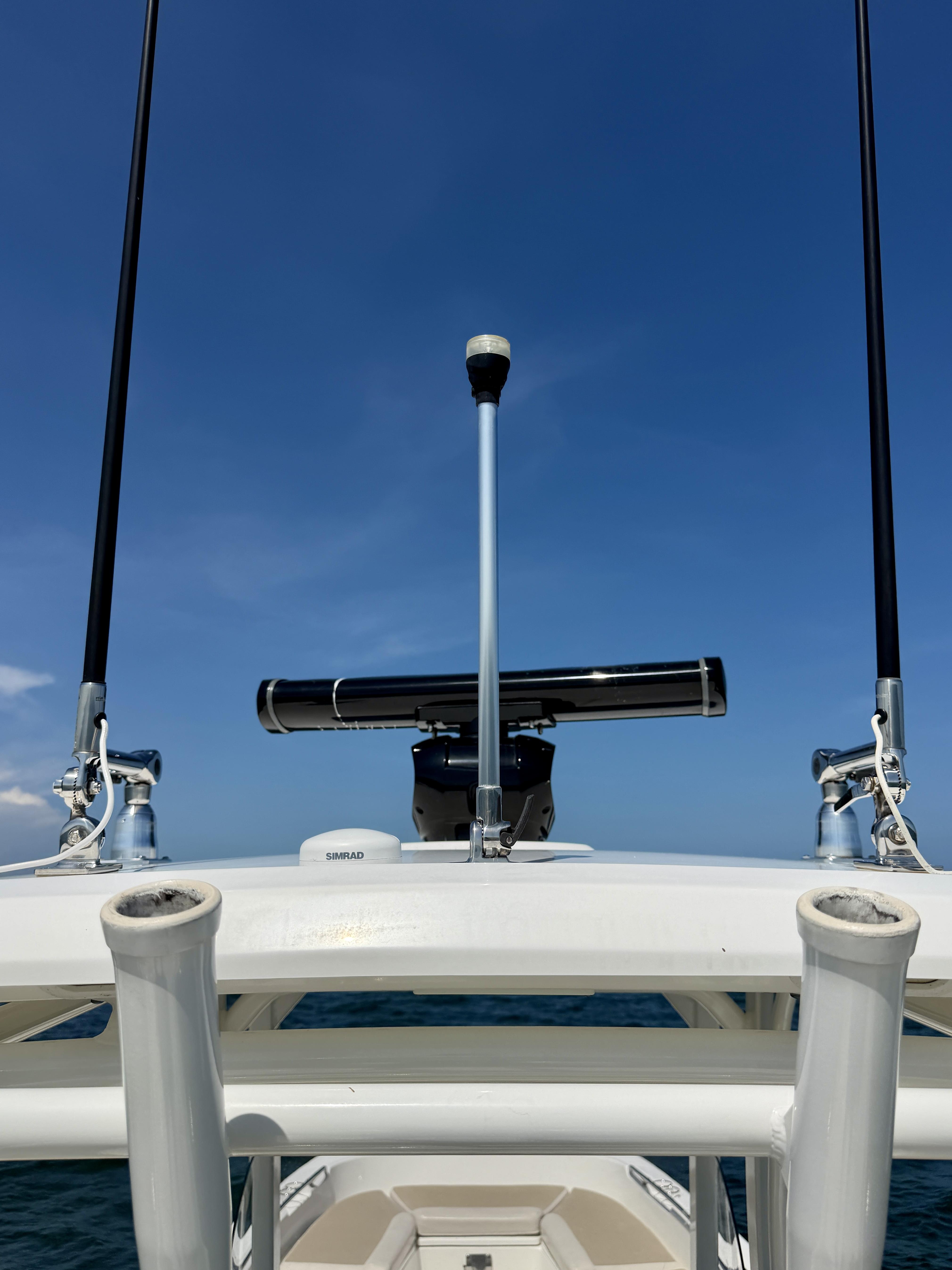 2017 Boston Whaler 270 Dauntless