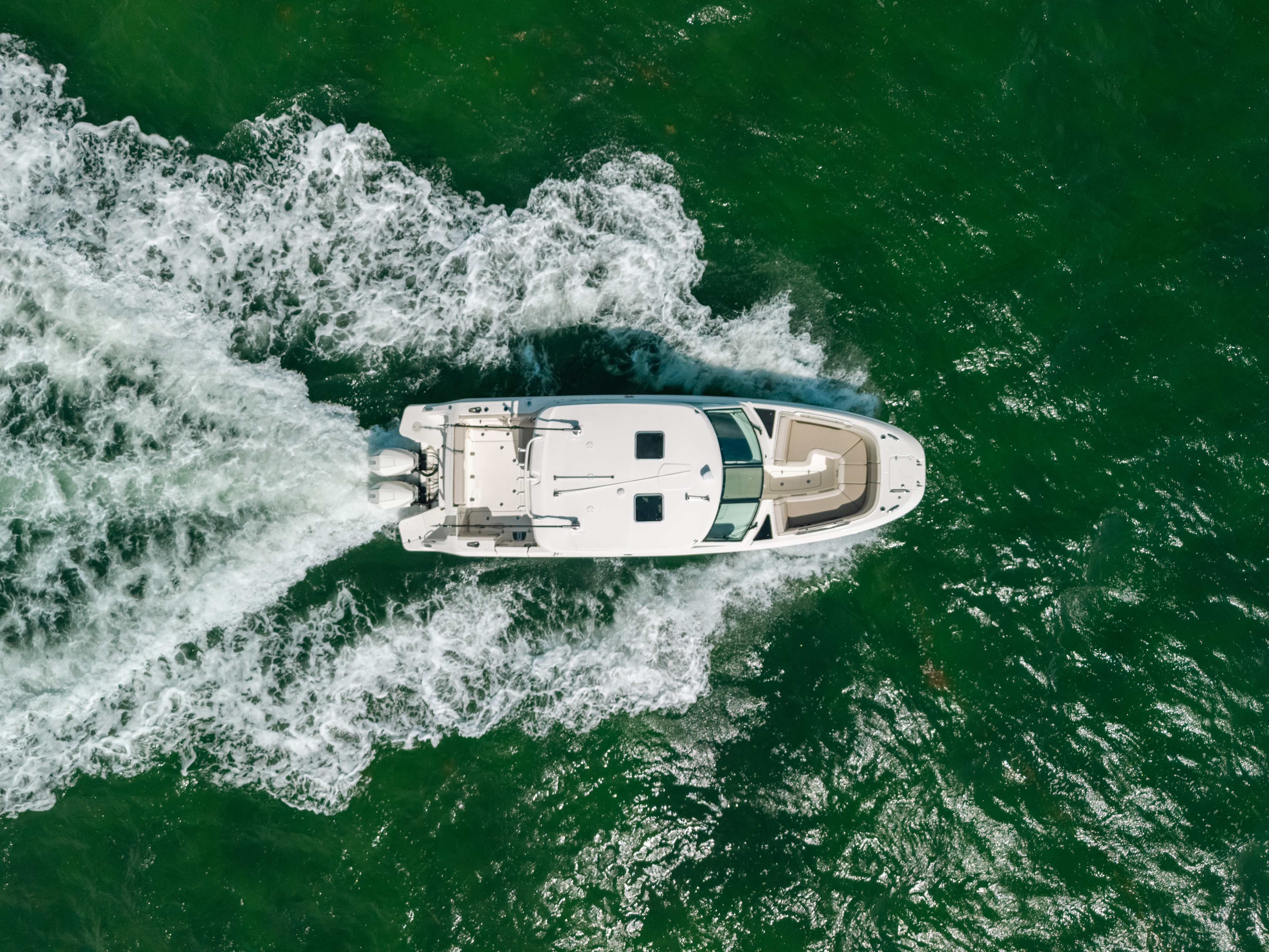 2024 Boston Whaler 320 Vantage