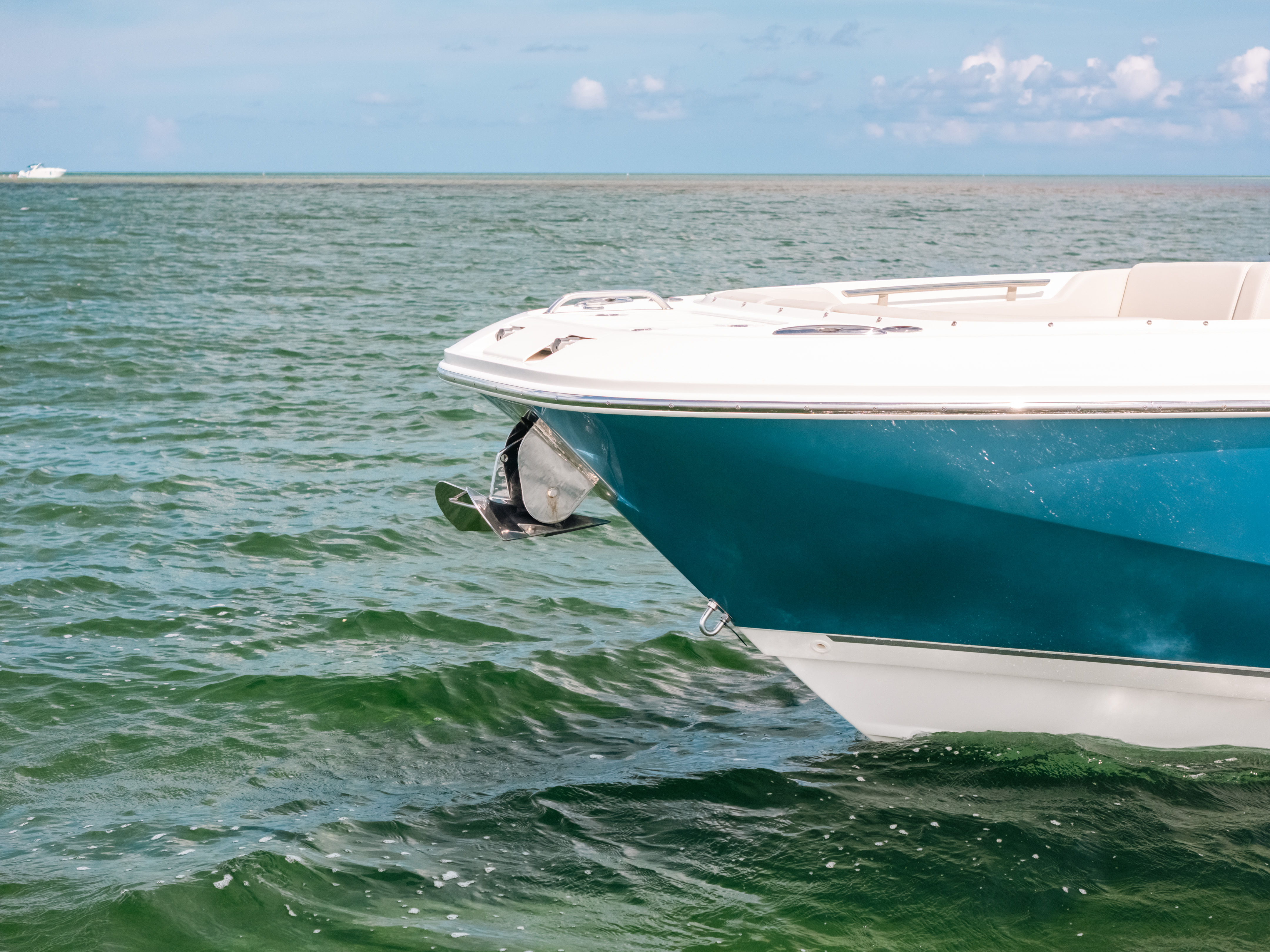 2024 Boston Whaler 320 Vantage