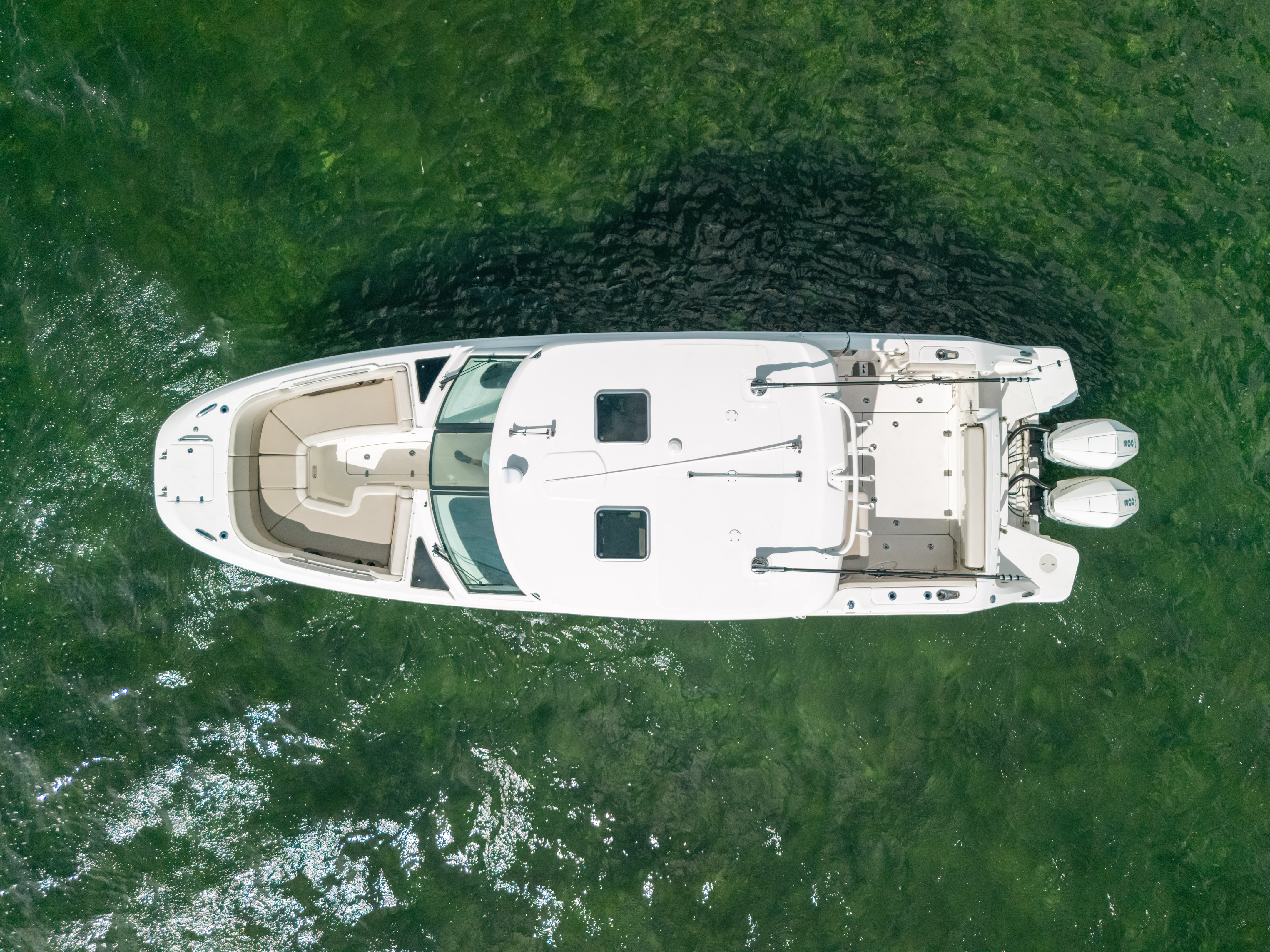 2024 Boston Whaler 320 Vantage