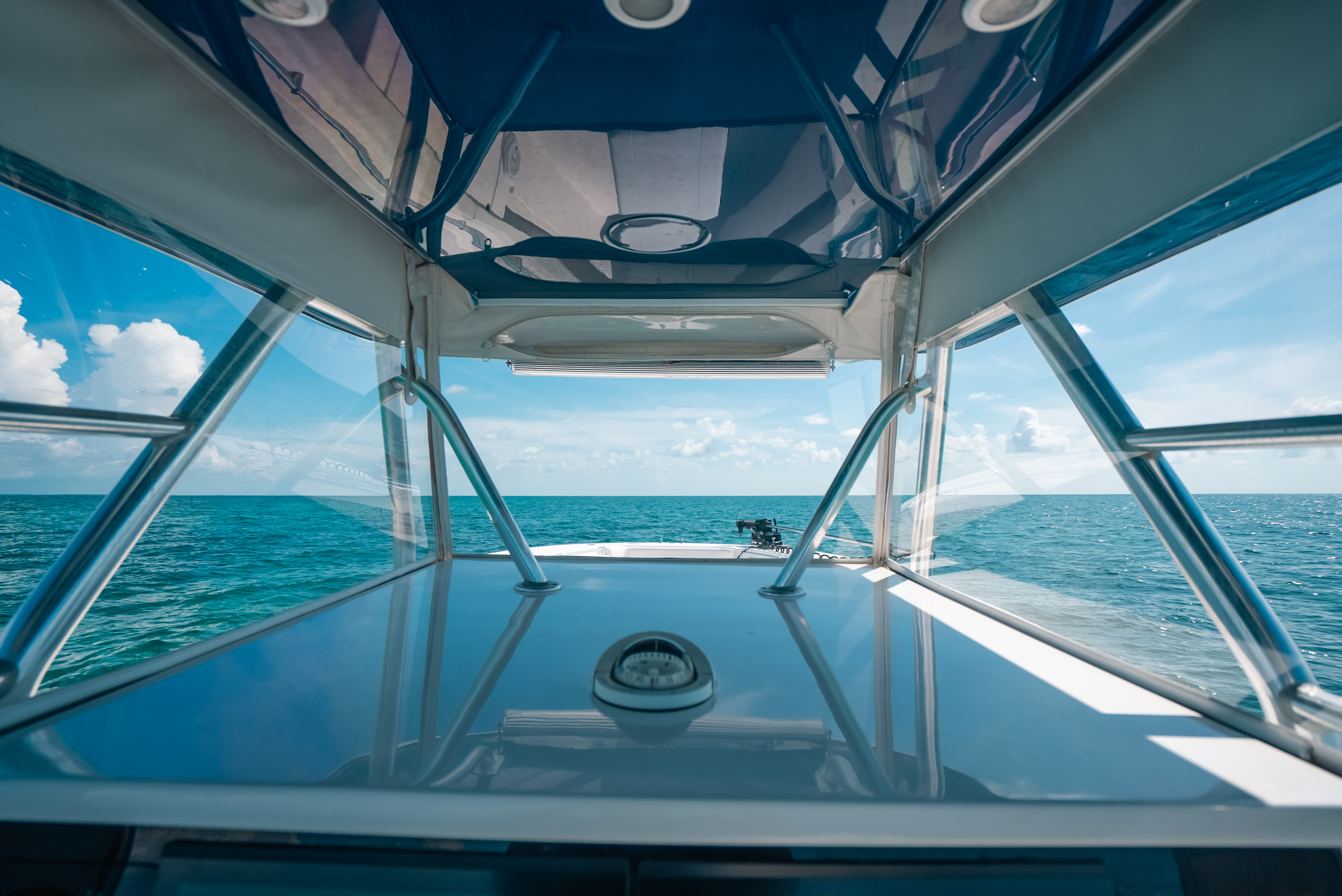 2013 Invincible 42 