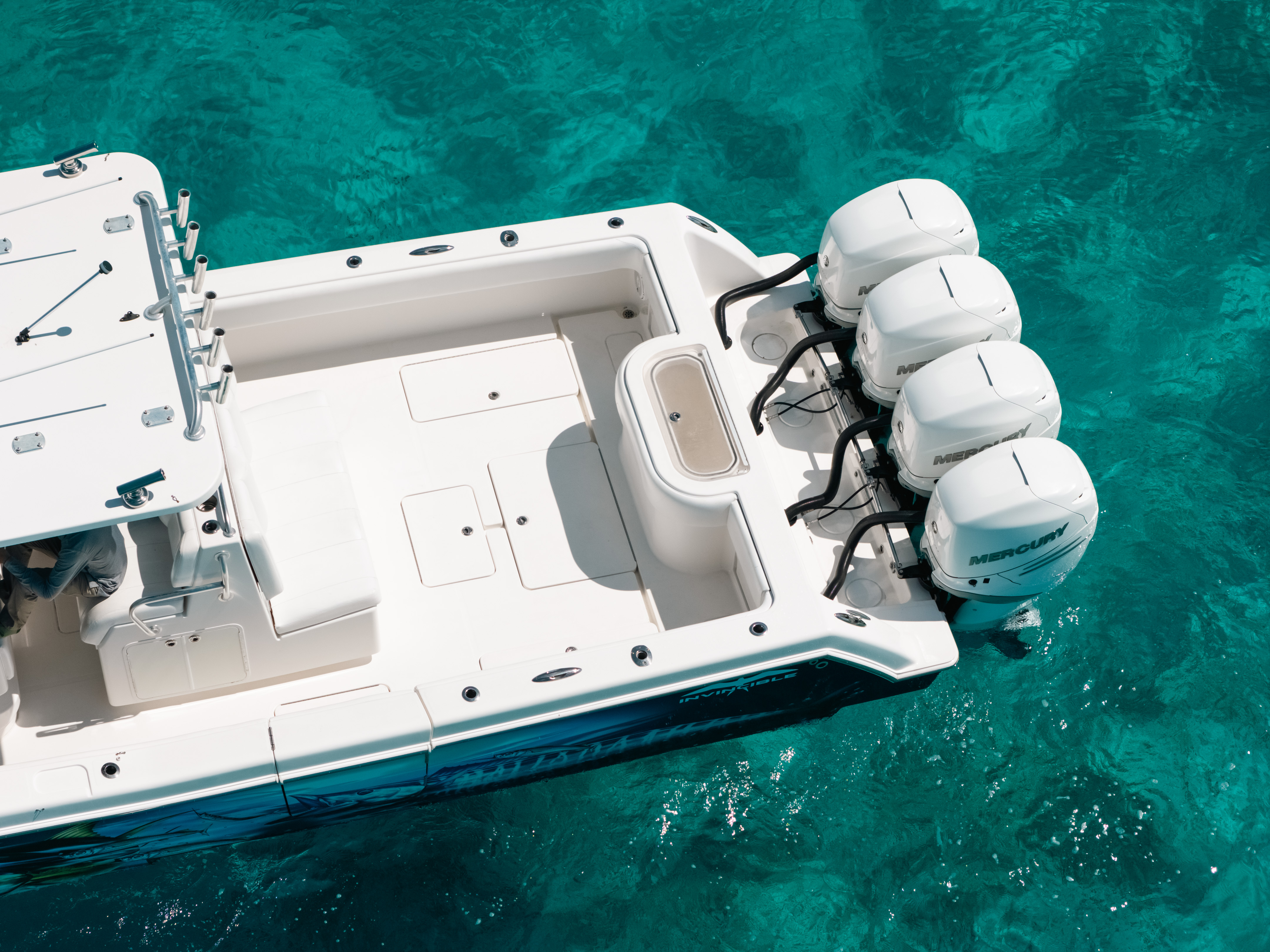 2013 Invincible 42 
