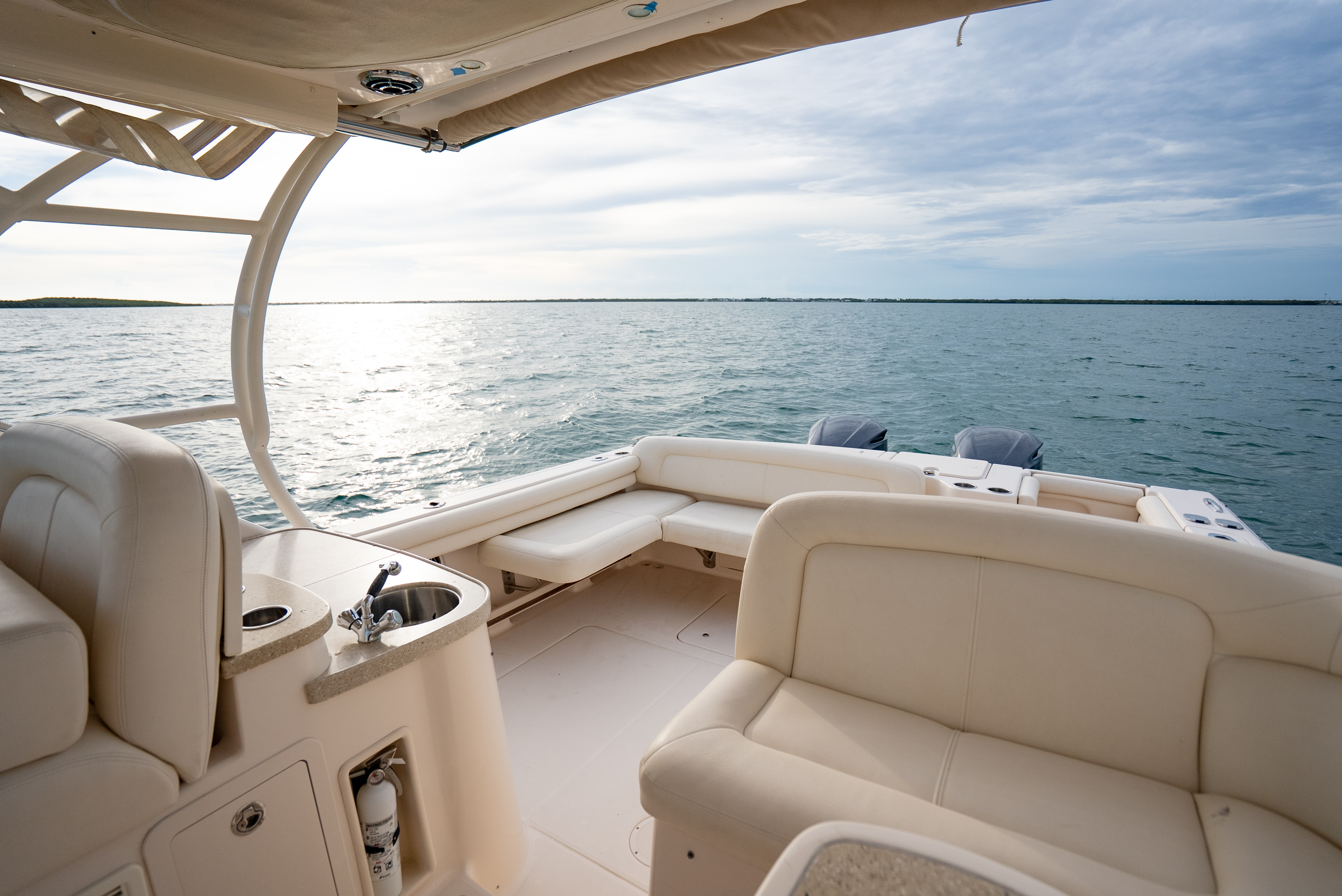 2015 Grady White Freedom 335