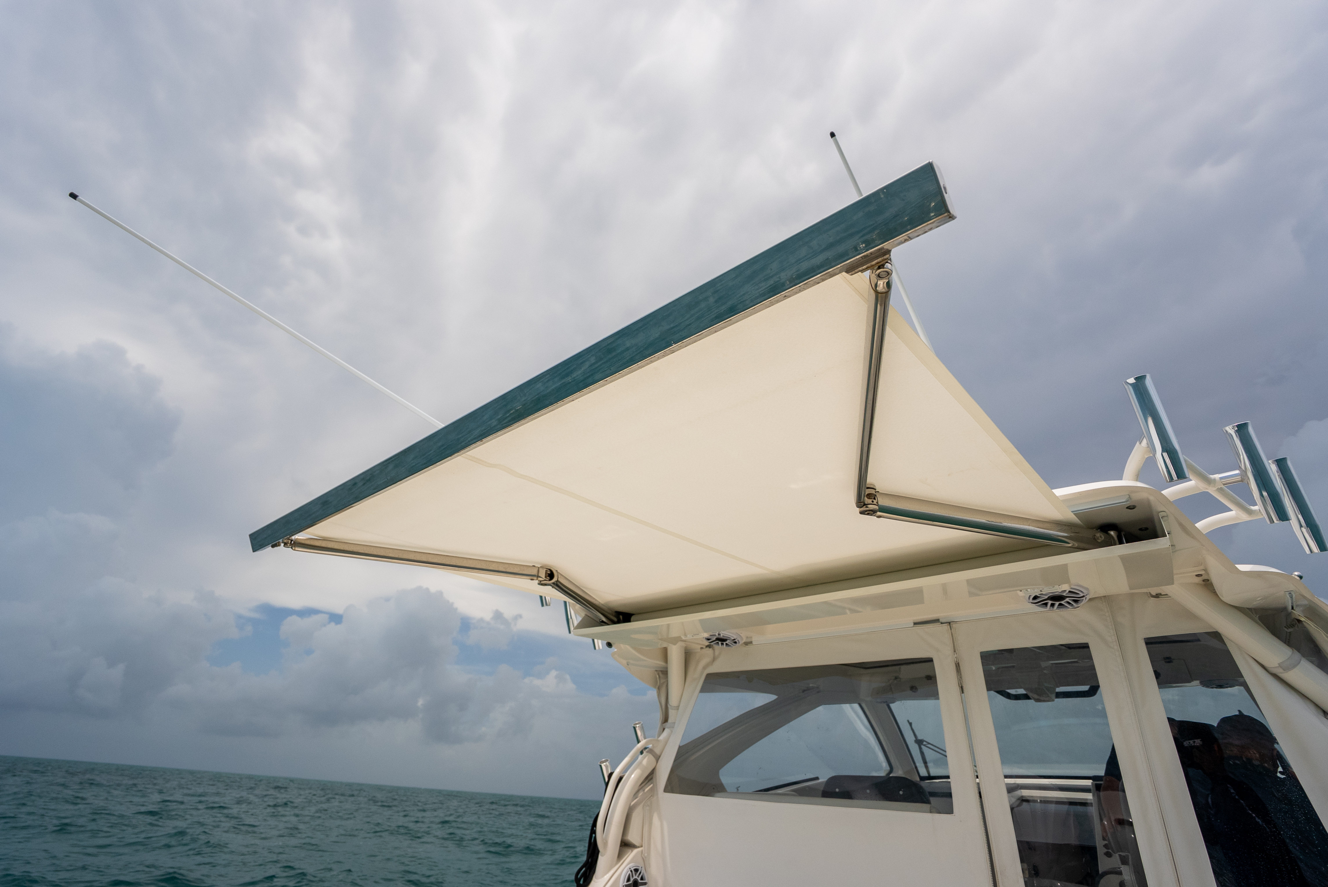 2025 Pursuit OS 405 Offshore