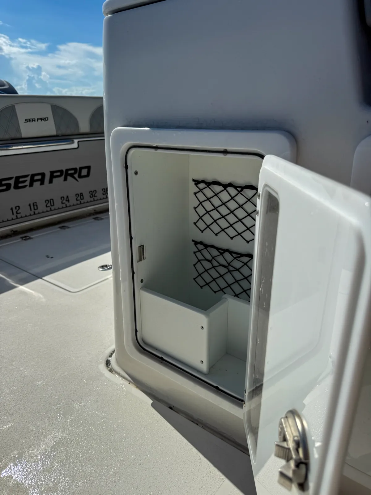 2023 Sea Pro 320 DLX Offshore 
