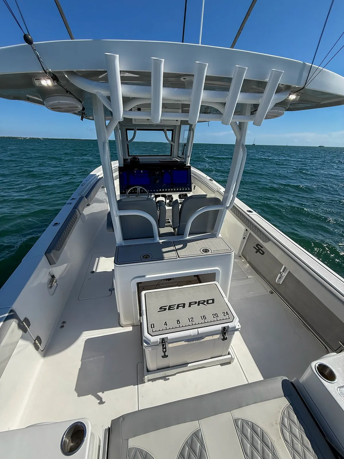 2023 Sea Pro 320 DLX Offshore 